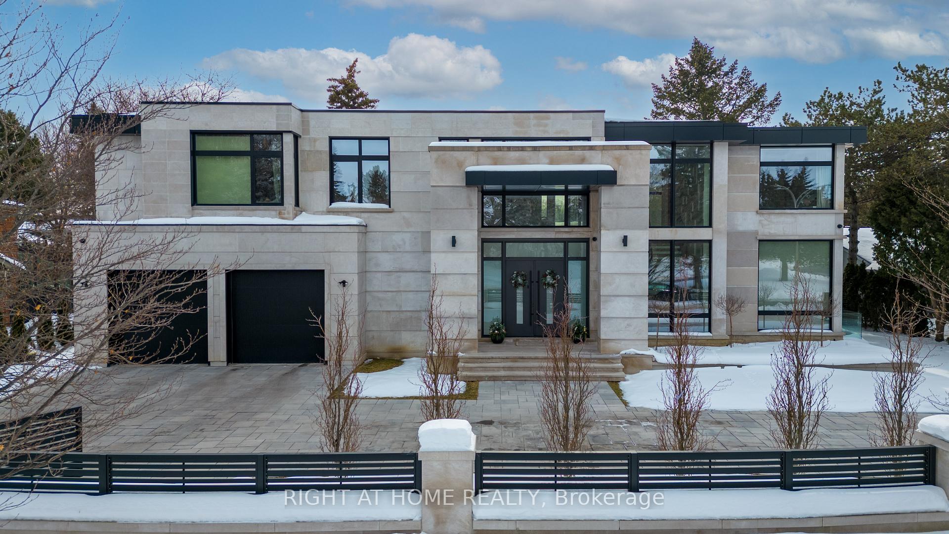 36 Fairway Heights Drive, Markham, ON L3T 3A8