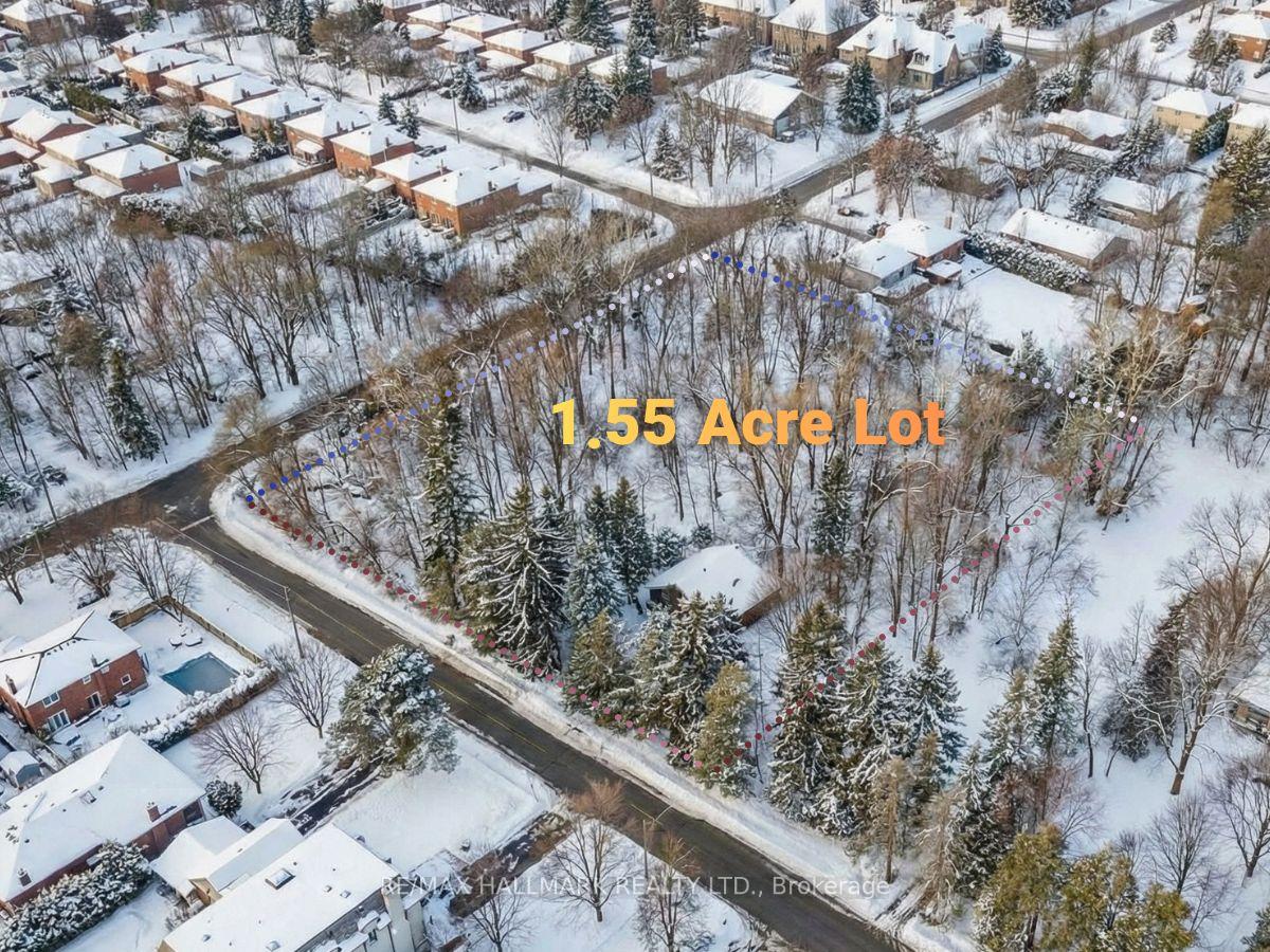 108 Yongehurst Road, Richmond Hill, ON L4C 3T2