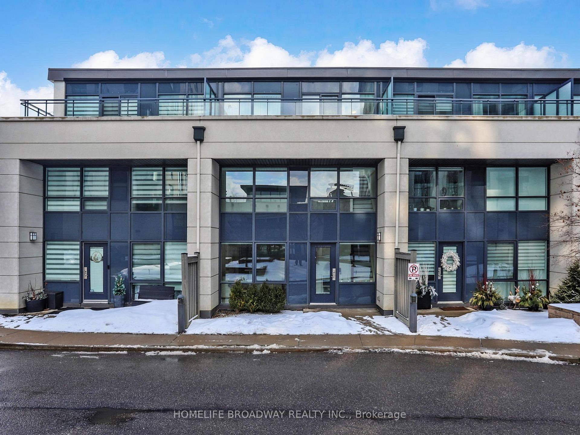 24 Woodstream Boulevard 112, Vaughan, ON L4L 8C4