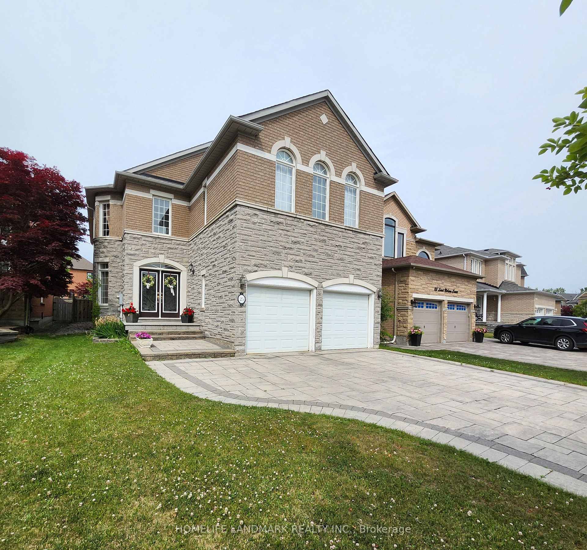 25 Lord  Nelson Court, Richmond Hill, ON L4S 1Y2