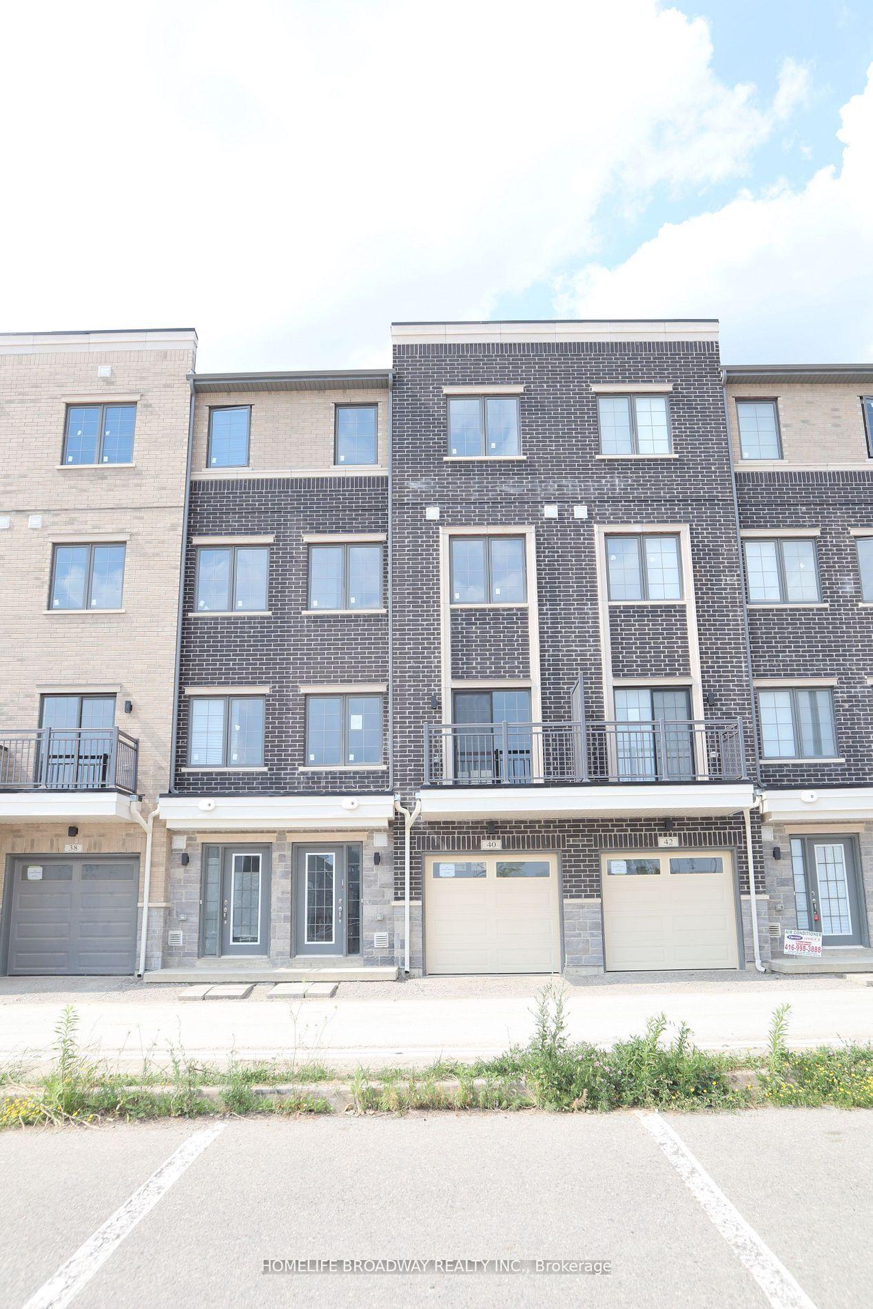 40 Clippers Crescent, Whitchurch-Stouffville, ON L4A 4X7
