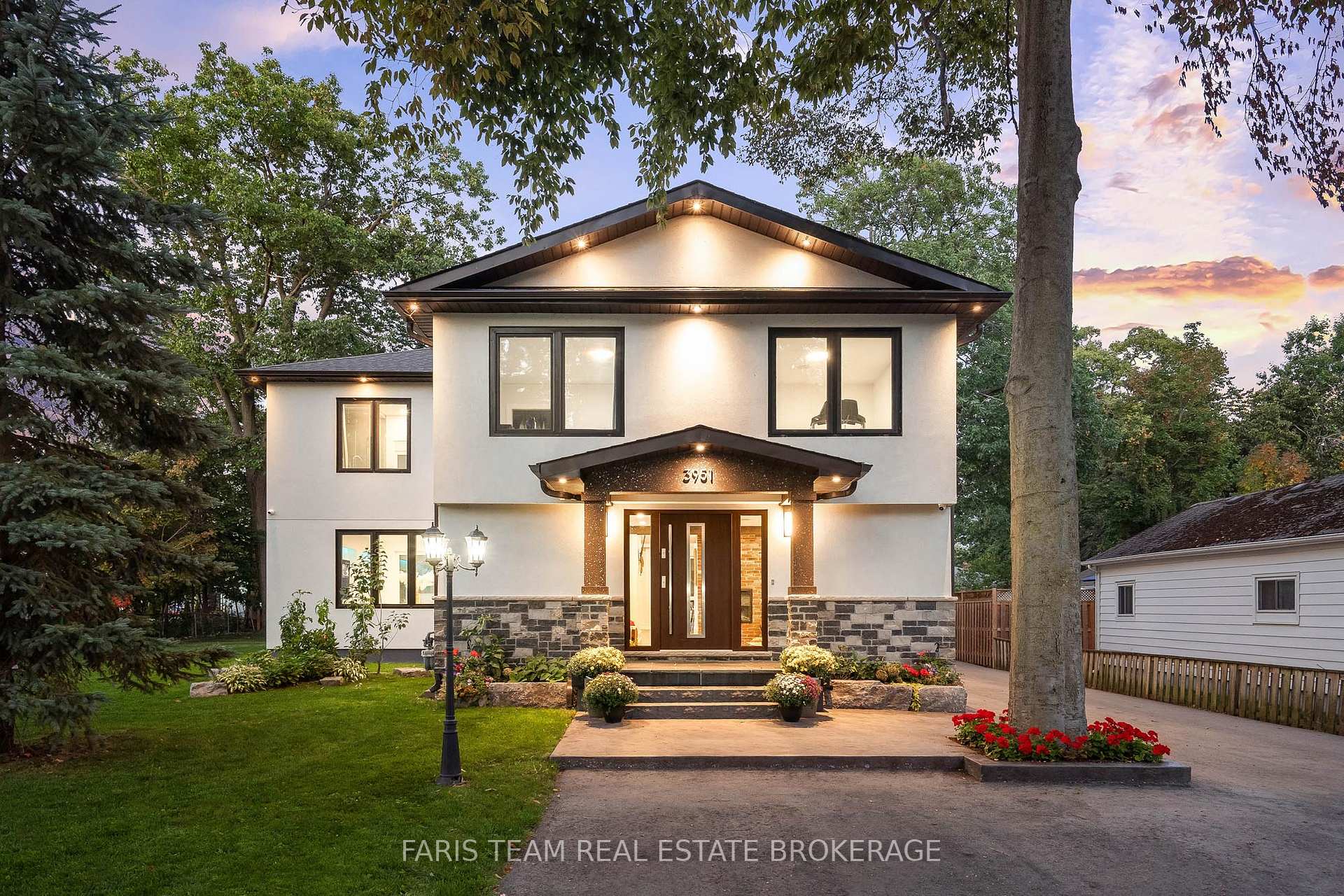 3951 Alberta Avenue, Innisfil, ON L9S 2M1