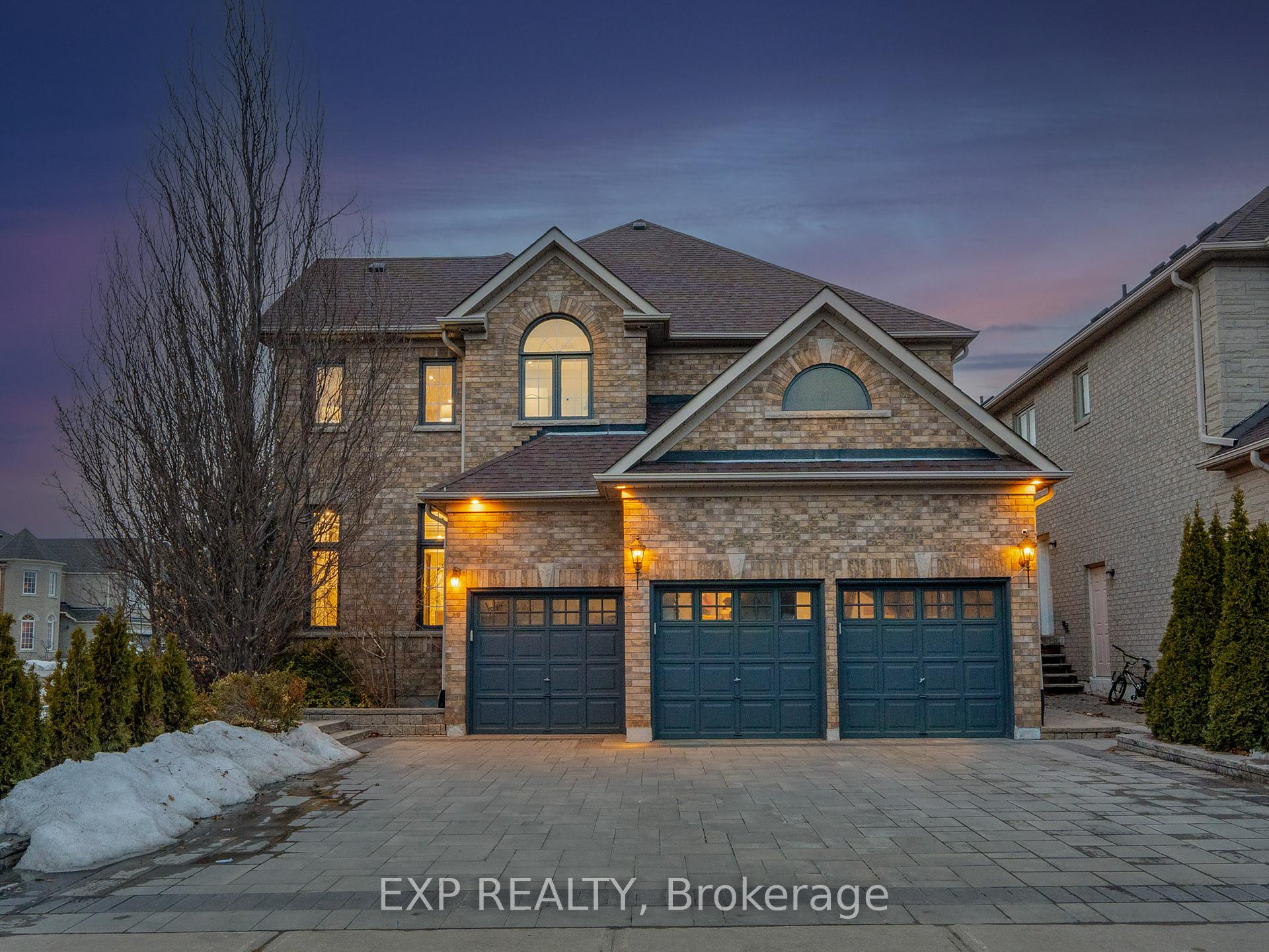 249 Boake Trail, Richmond Hill, ON L4B 4B4