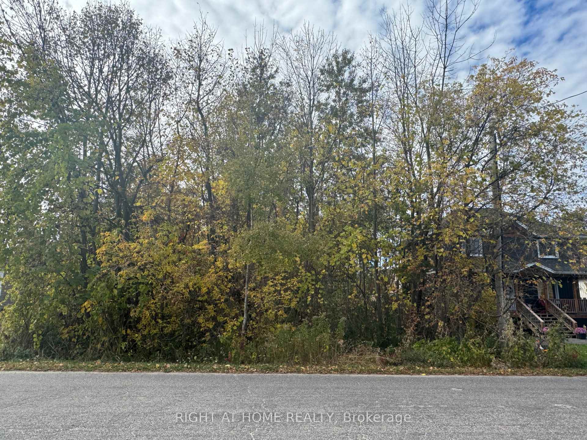 938 Ferrier Avenue, Innisfil, ON L0L 1W0