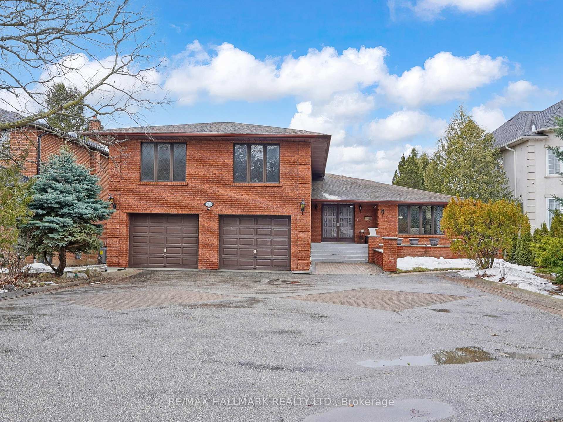 95 Pemberton Road, Richmond Hill, ON L4C 3T6