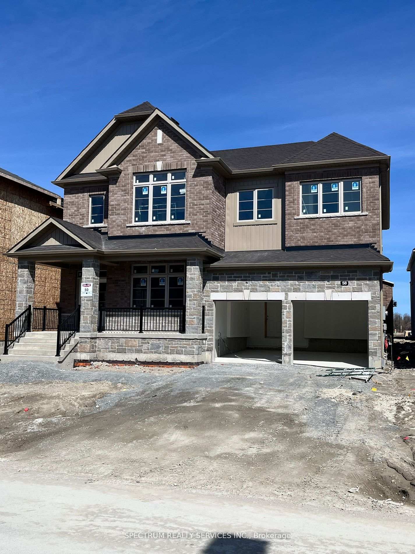 58 Bud Leggett Crescent, Georgina, ON L4P 0T1