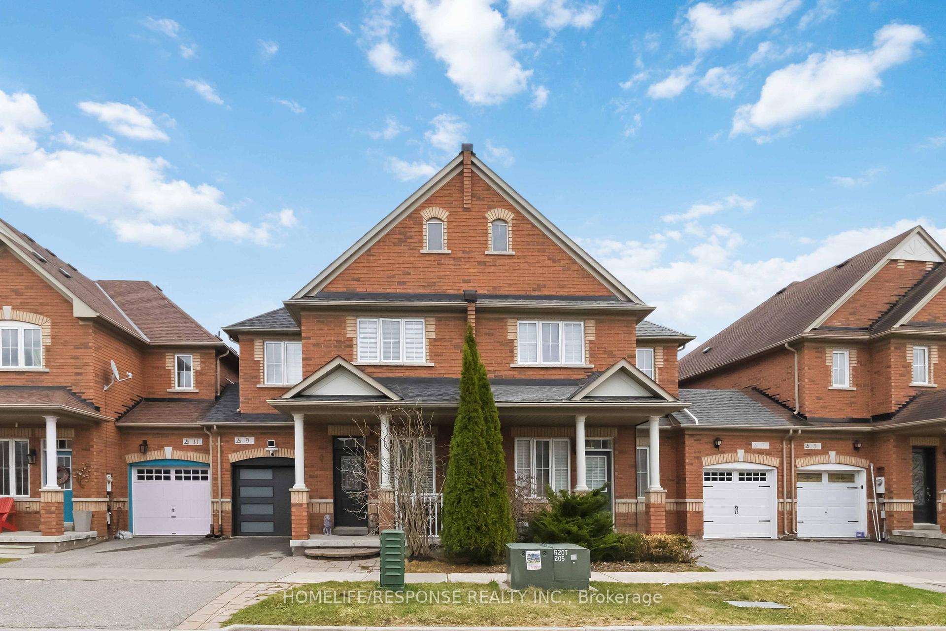 9 Aubergine Street, Richmond Hill, ON L4E 5A8