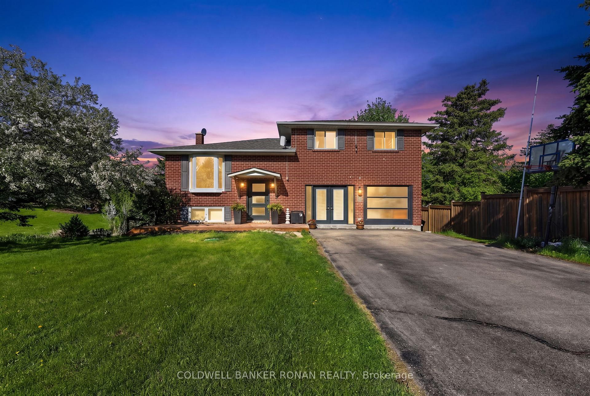 10 Catherine Street, Adjala-Tosorontio, ON L0G 1L0