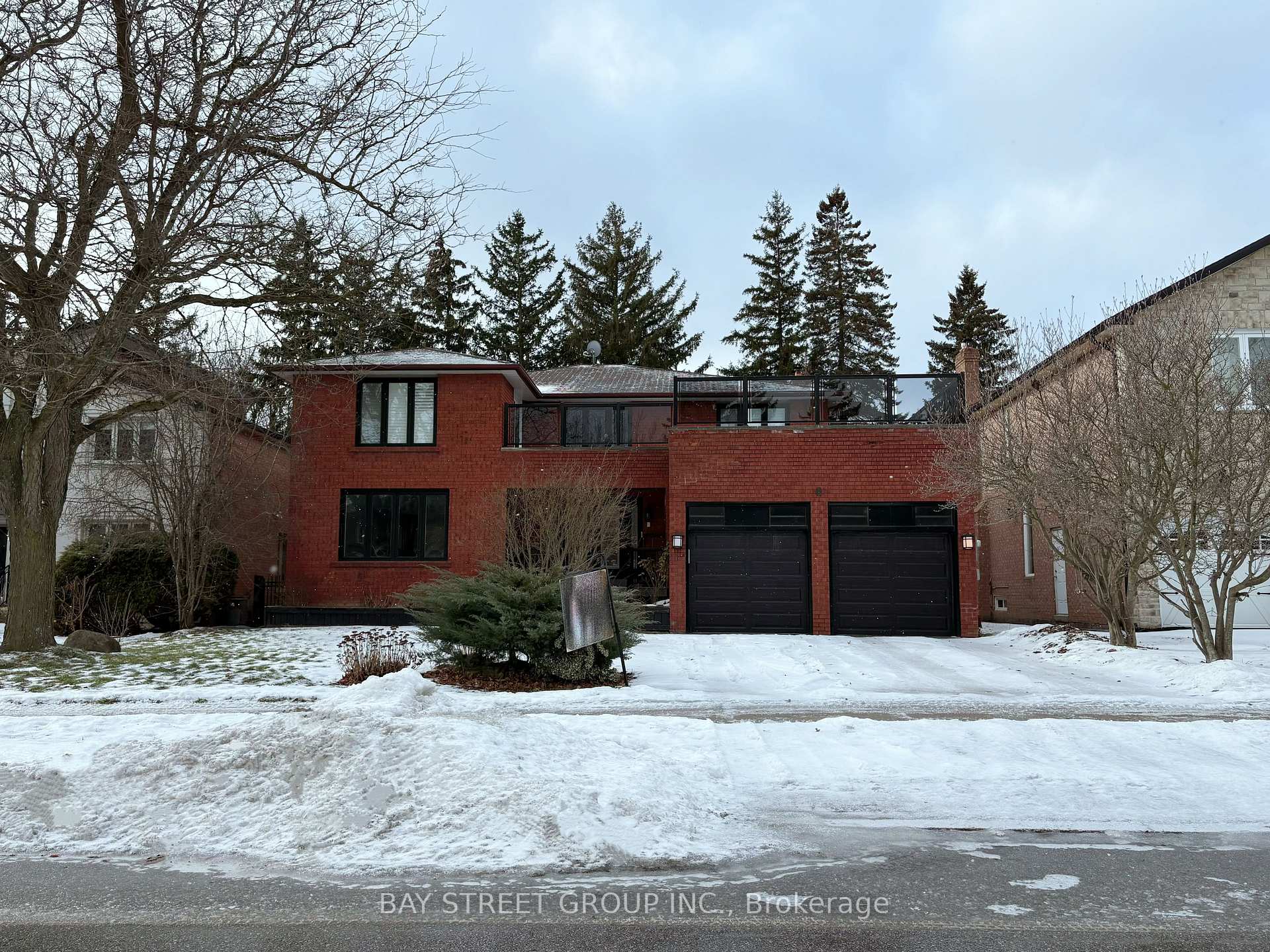 6 Hart Street, Richmond Hill, ON L4C 7T7