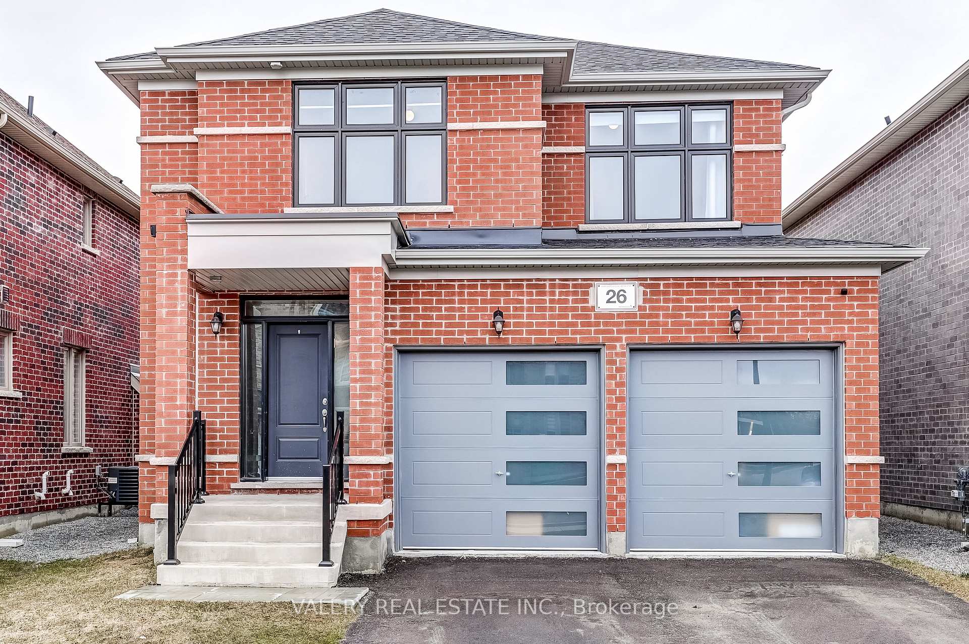 26 Sam Battaglia Crescent, Georgina, ON L0E 1R0