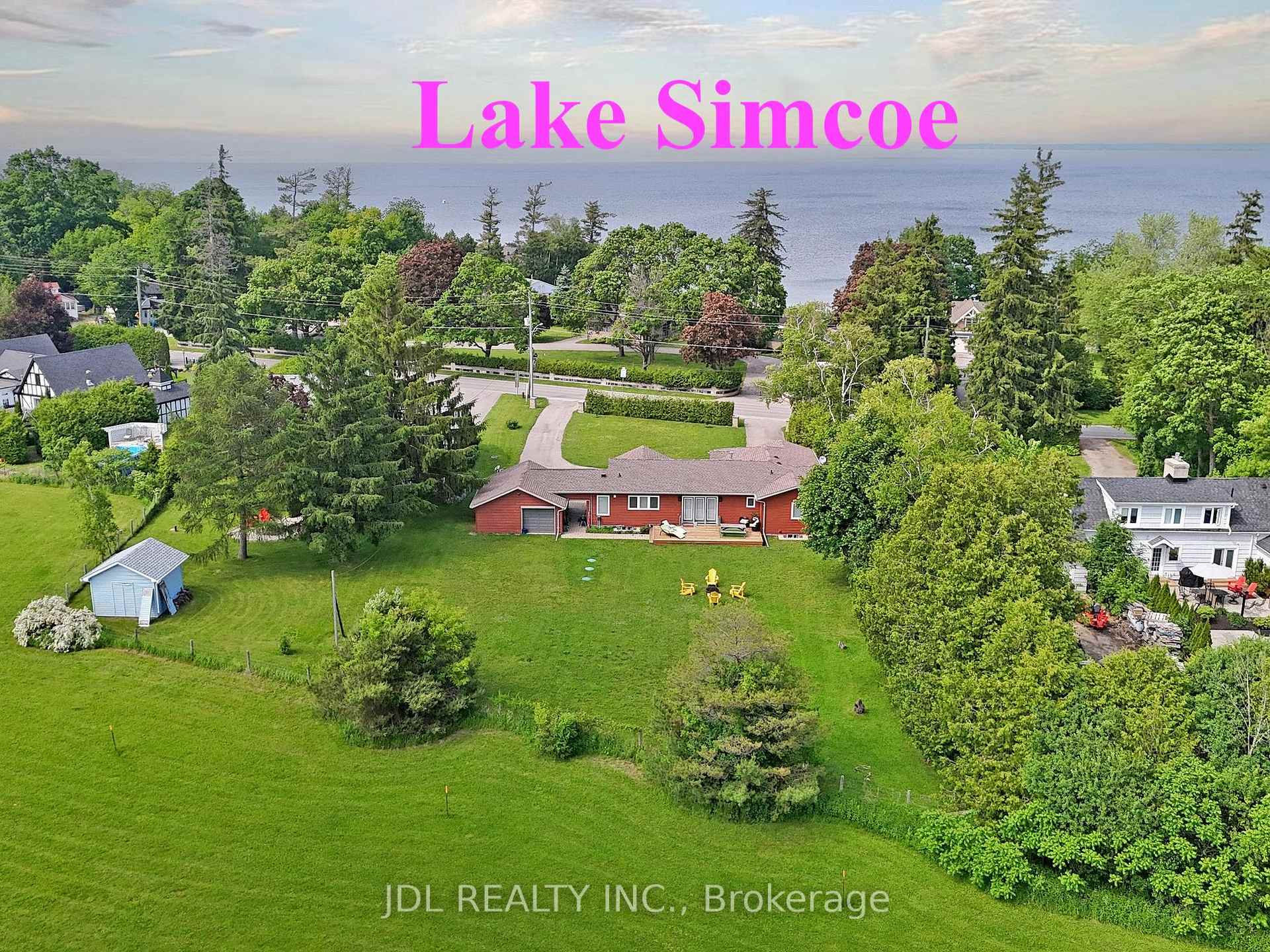 11 Hedge Road, Georgina, ON L0E 1R0