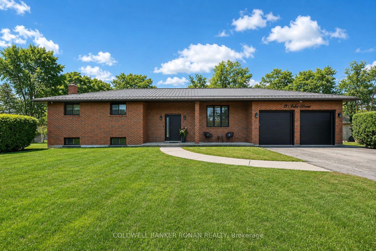 5 John Street, Adjala-Tosorontio, ON L0G 1L0