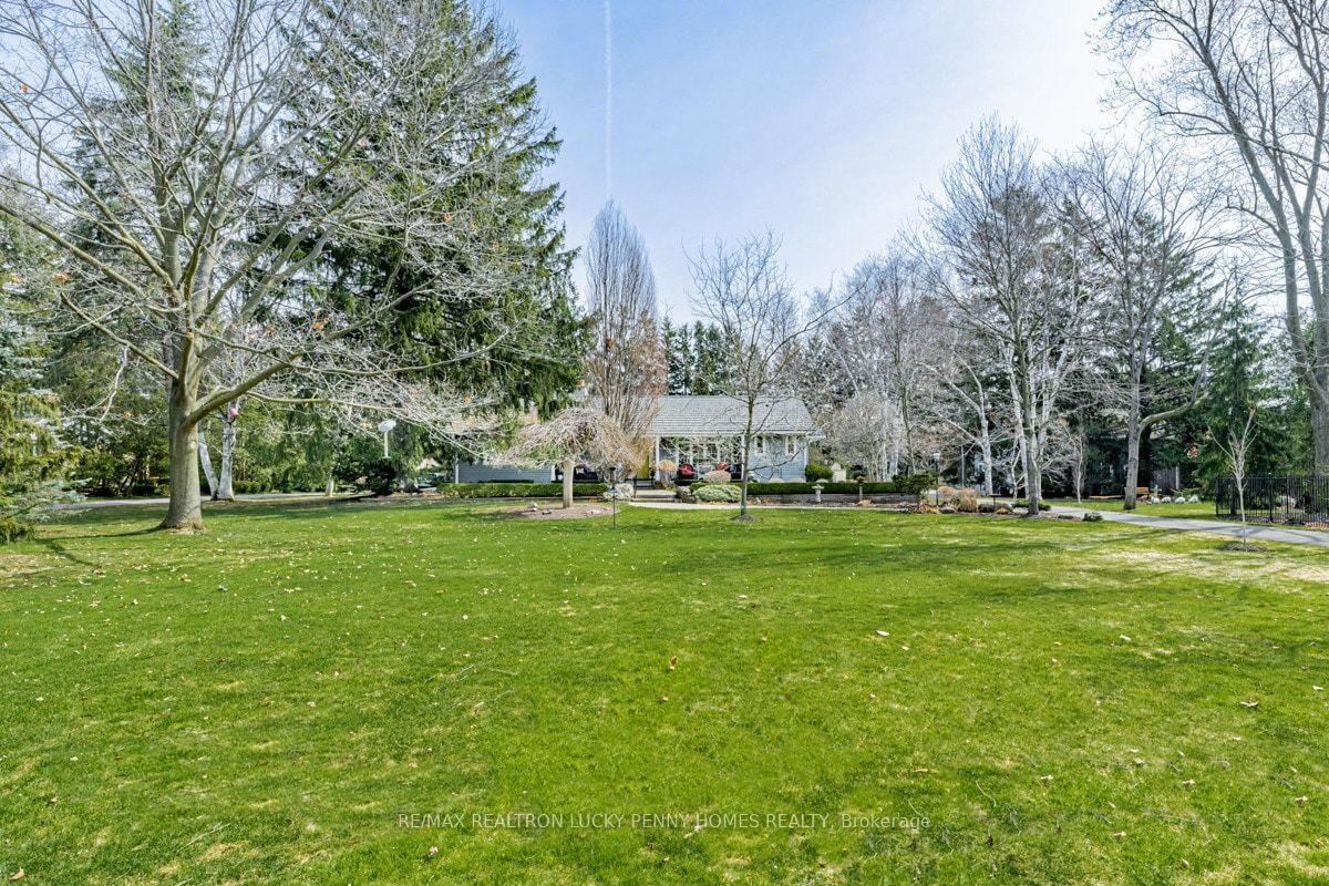9 Orchard Street, Markham, ON L3P 2S9