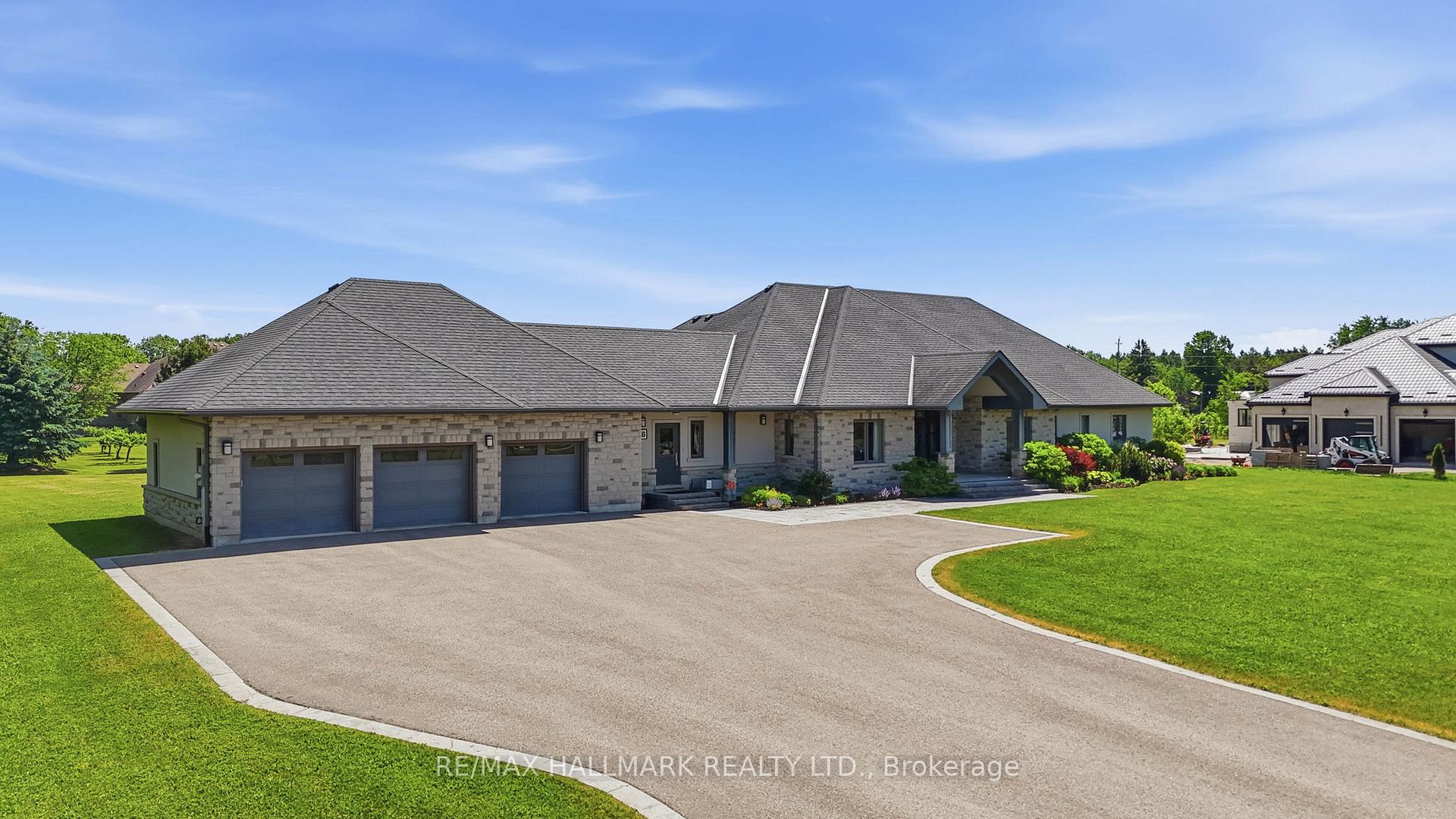 67 Grayfield Drive, Whitchurch-Stouffville, ON L4A 0B1
