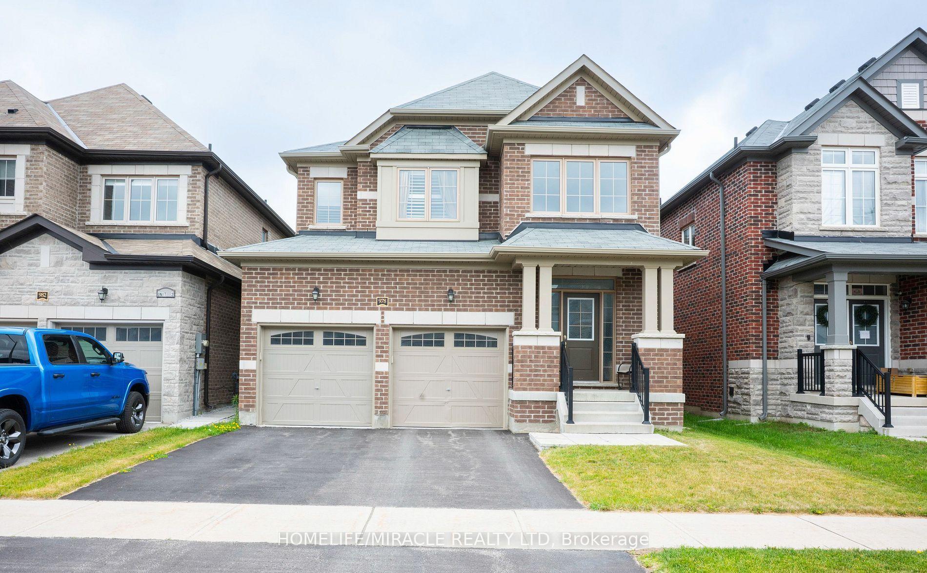978 Barton Way, Innisfil, ON L9S 0N5