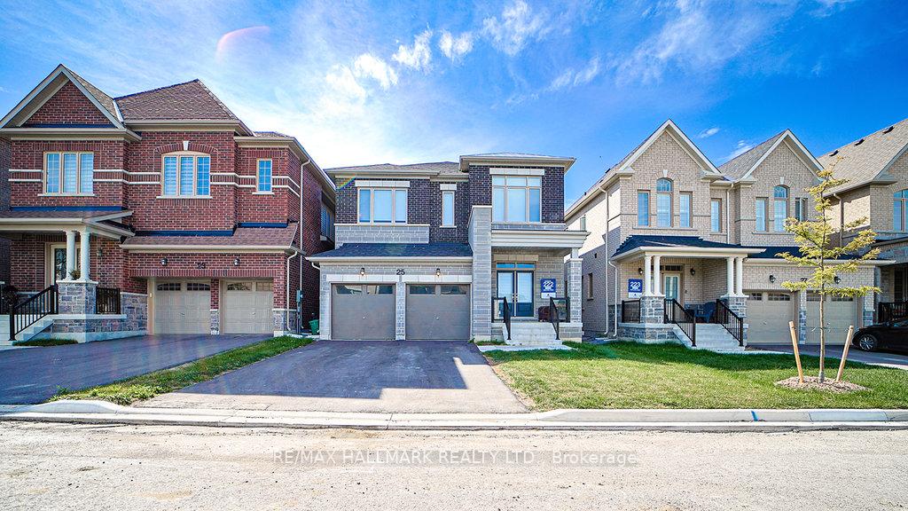 25 Kentledge Avenue, East Gwillimbury, ON L9N 0W9