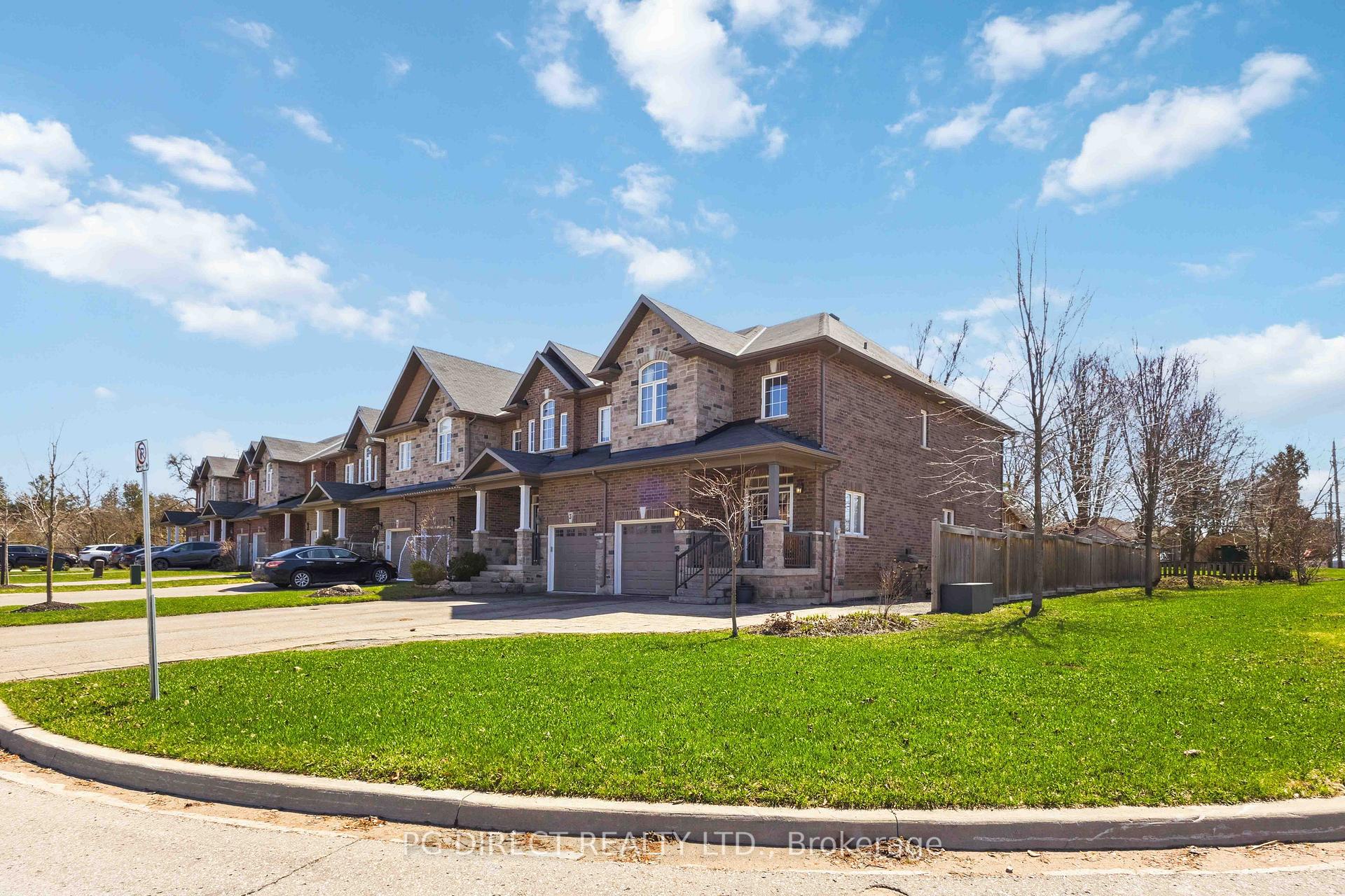 1 Michael Cummings Court, Uxbridge, ON L9P 0E6