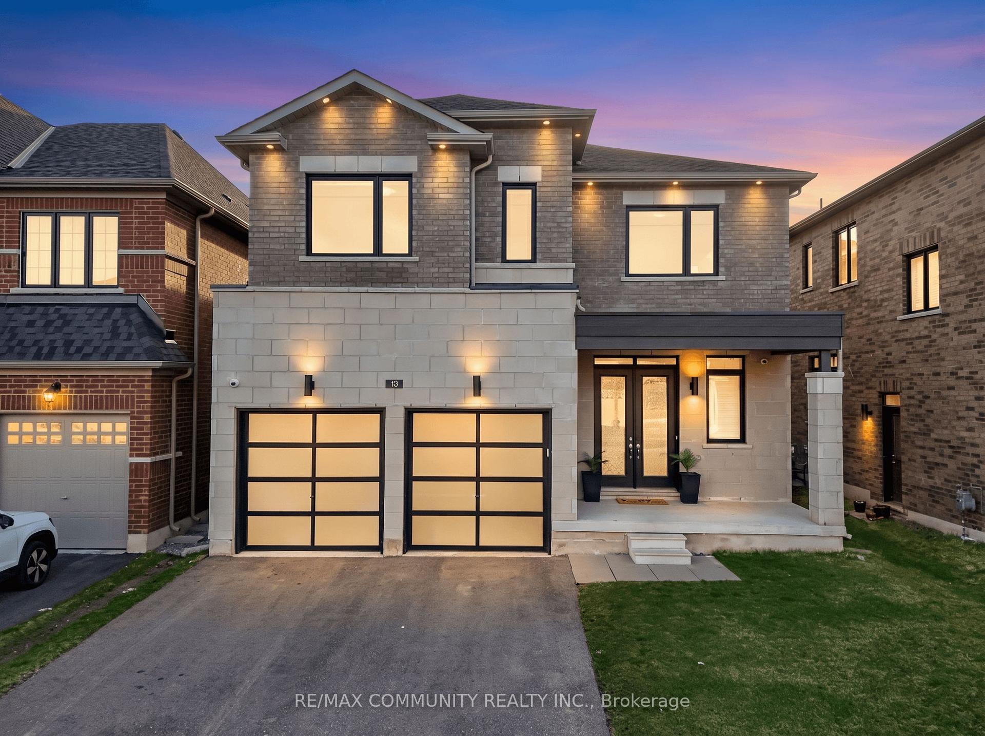 10 Nigh Drive, Markham, ON L3S 0G4