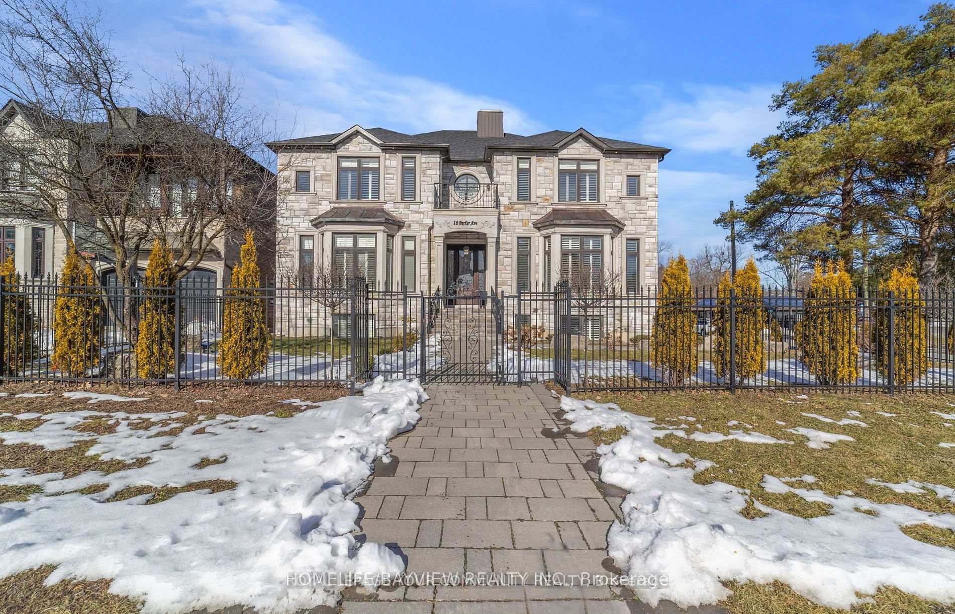 18 Parker Avenue, Richmond Hill, ON L4E 2W5