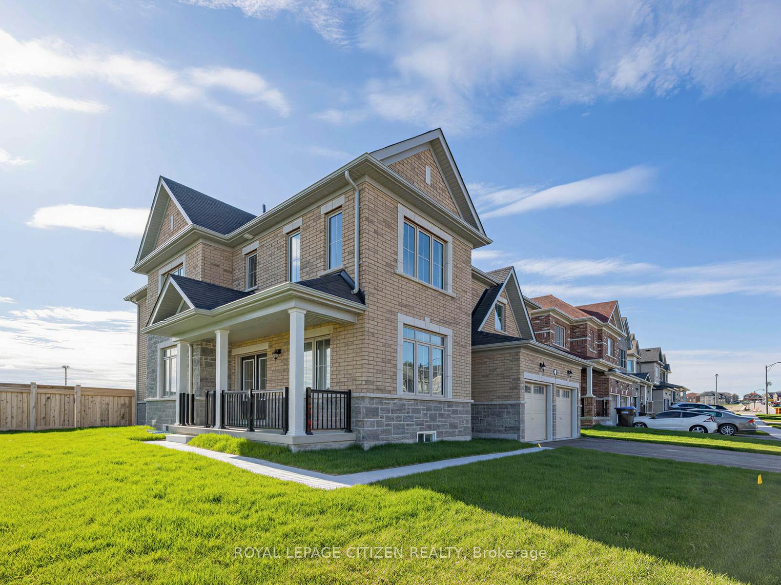 2 Lawrence D. Pridham Avenue, New Tecumseth, ON L9R 0X1