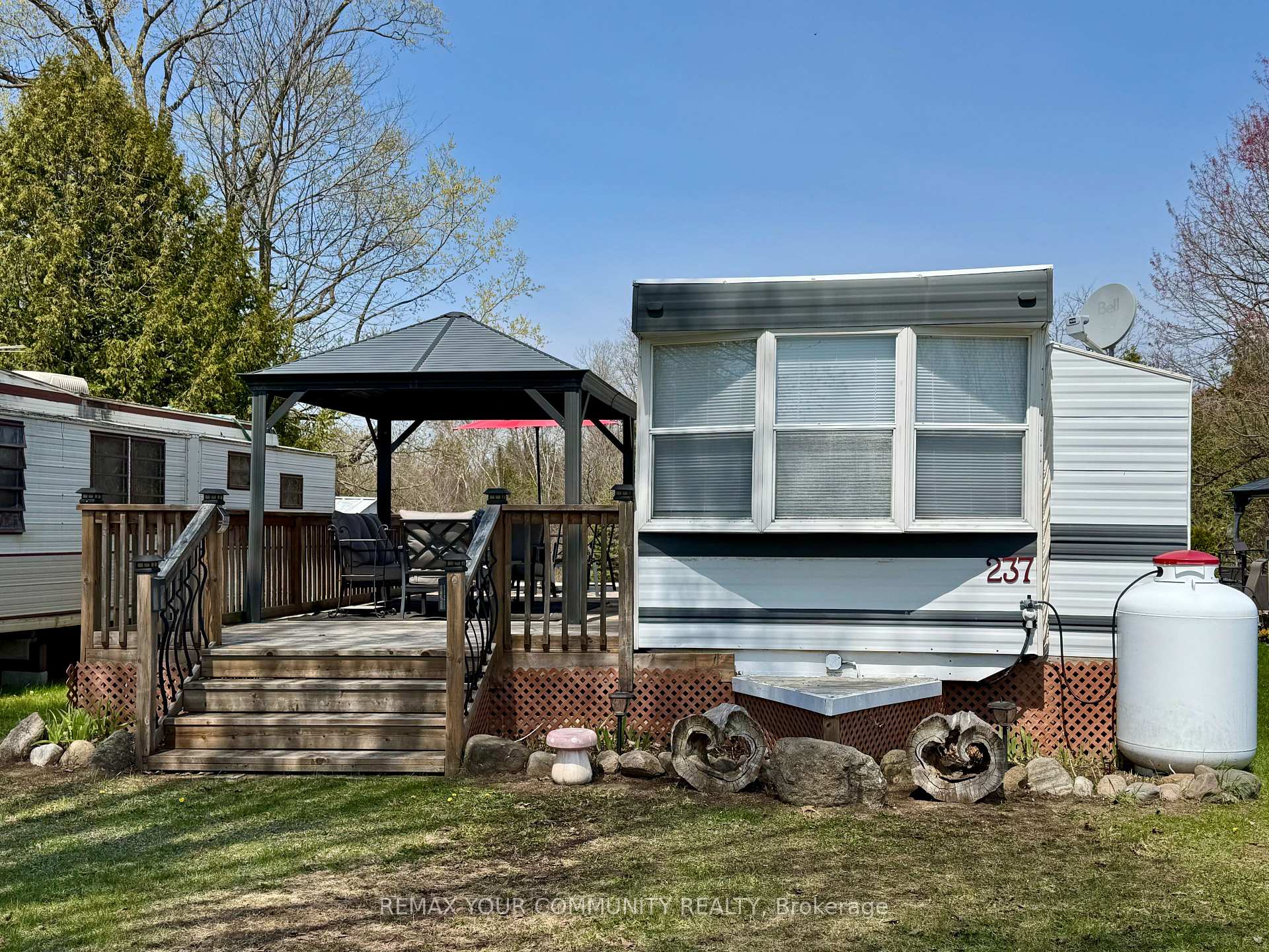 285 Crydermans Side Road 237, Georgina, ON L0E 1A0