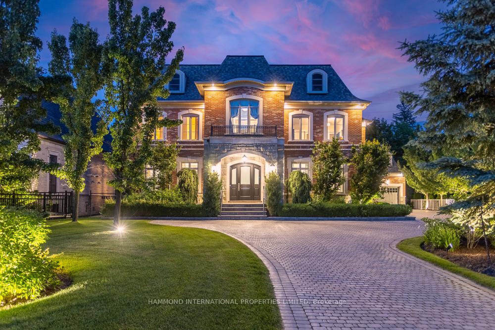 7 Maryvale Crescent, Richmond Hill, ON L4C 6P6