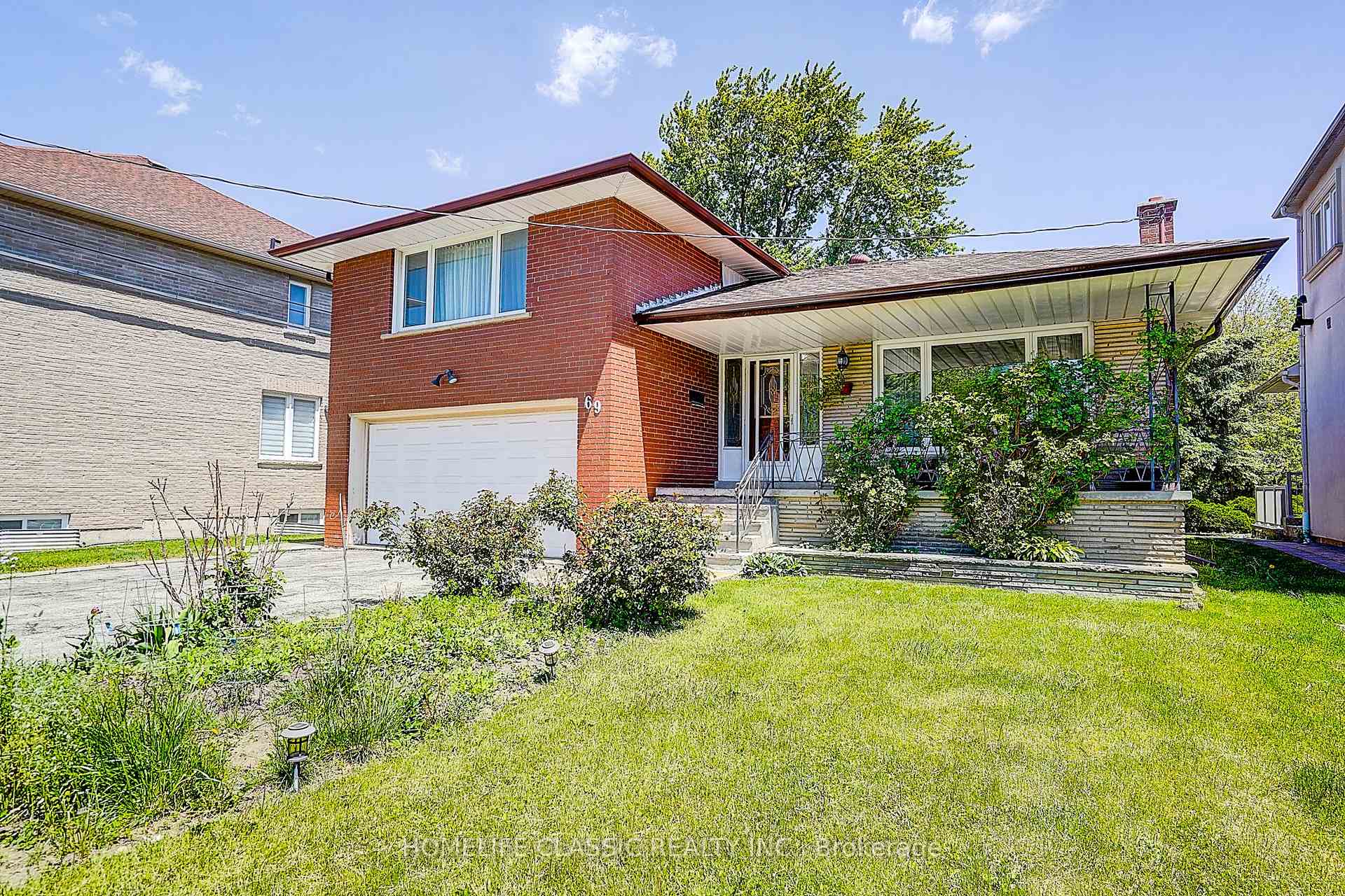 69 Elm Avenue, Richmond Hill, ON L4C 6K8