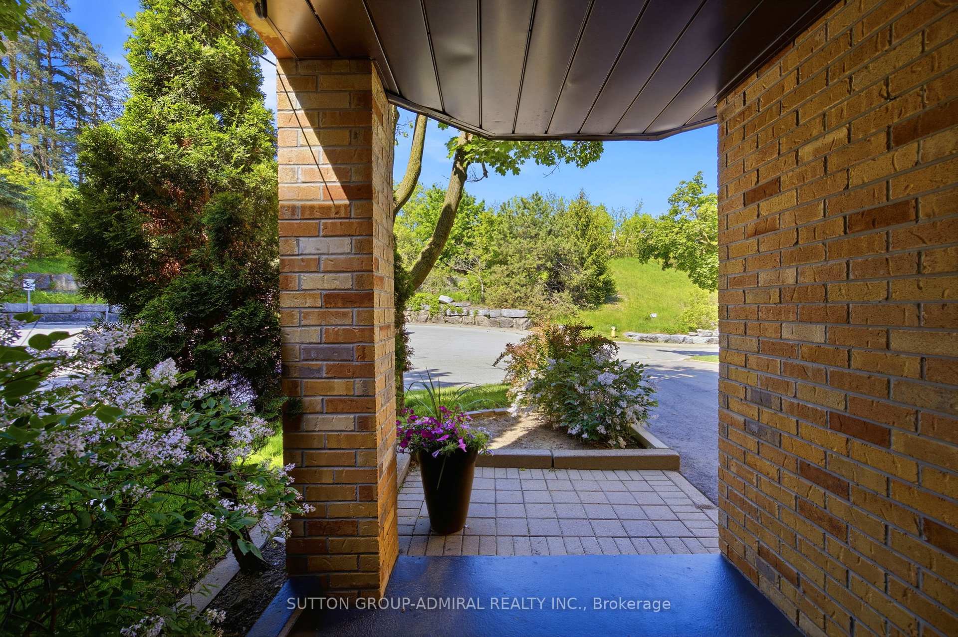 37 Old Firehall Lane, Vaughan, ON L4L 8W3