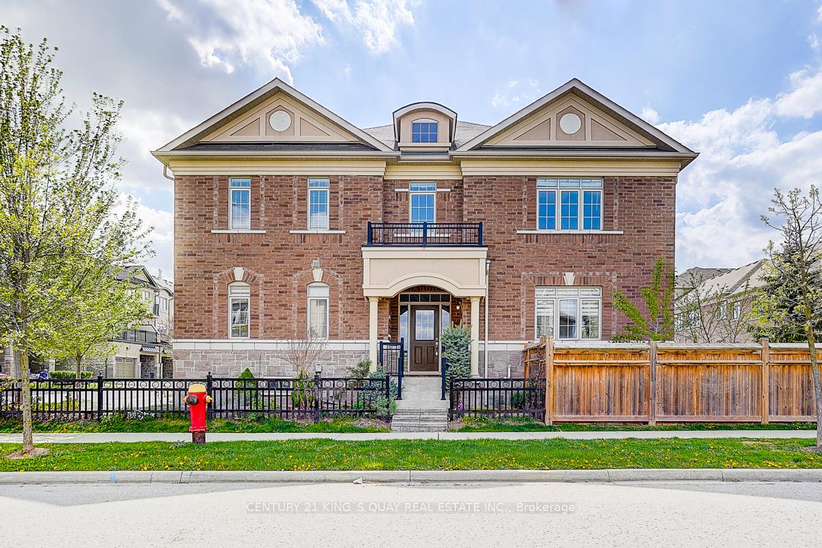 6 Ruffle Lane, Richmond Hill, ON L4E 0W3
