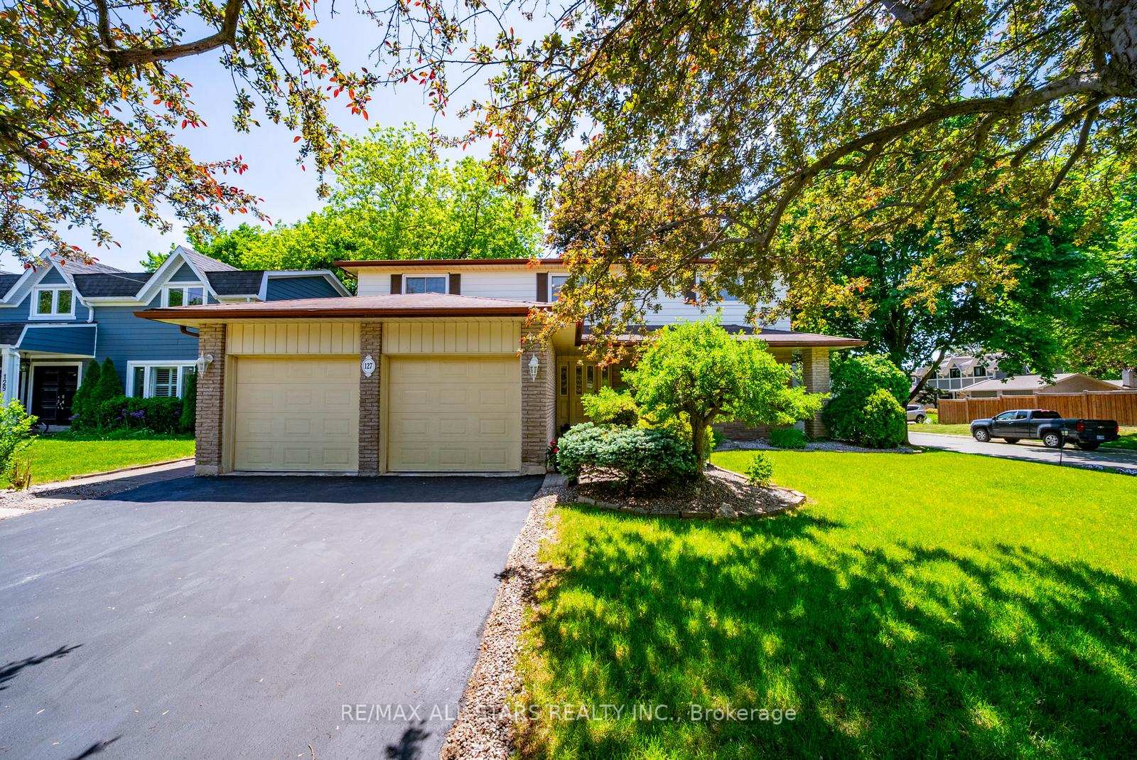 127 Church Street, Markham, ON L3P 2M2