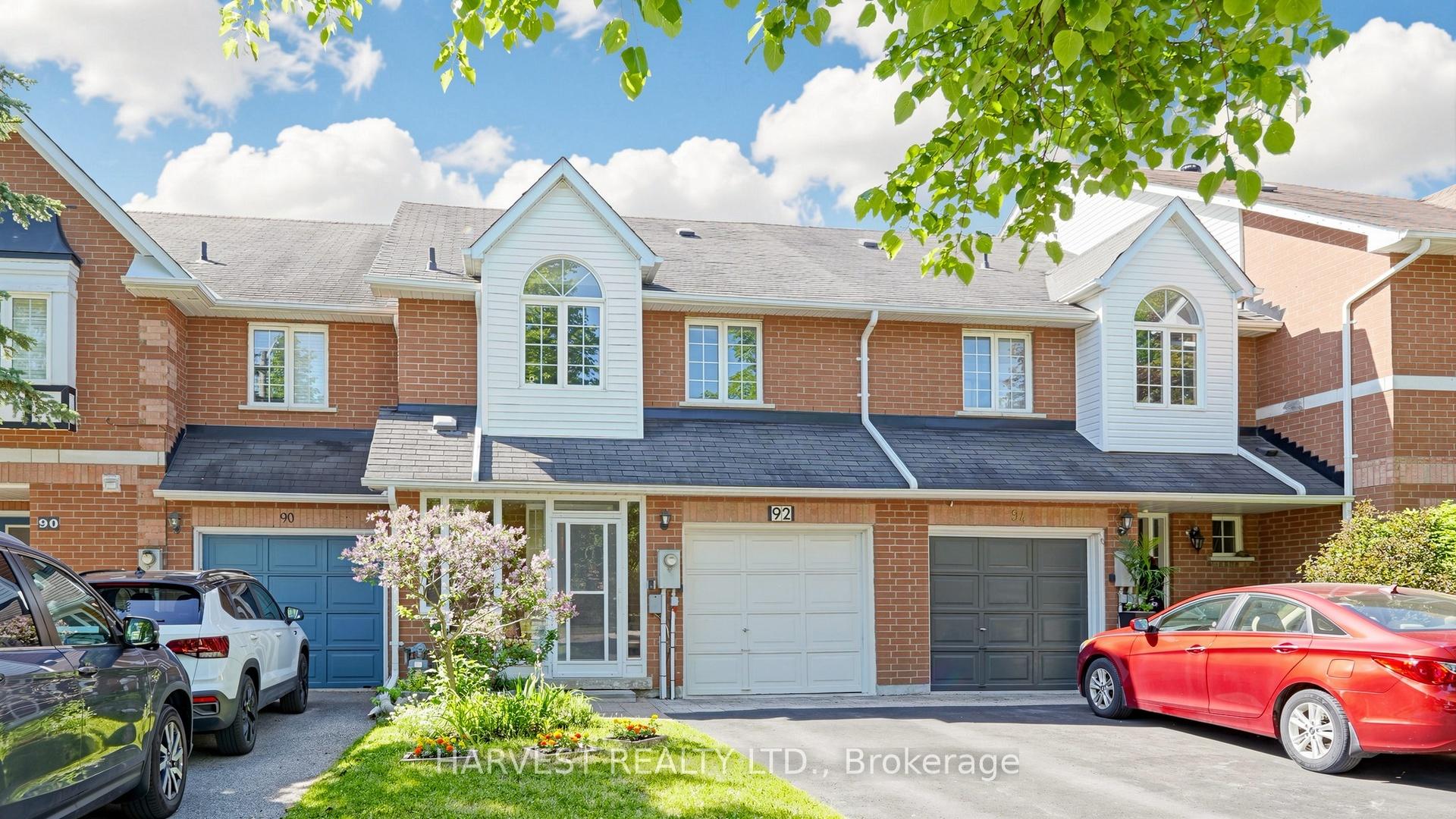 92 Royal Chapin Crescent, Richmond Hill, ON L4S 2A8