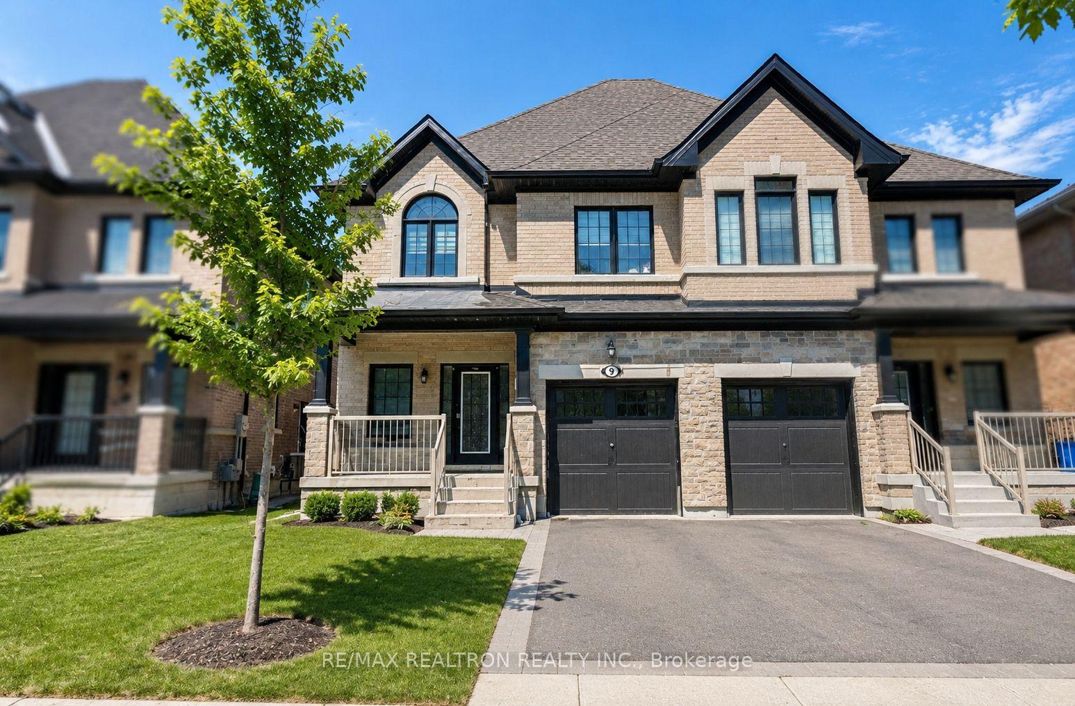 9 Alan Williams Trail, Uxbridge, ON L9P 0R5