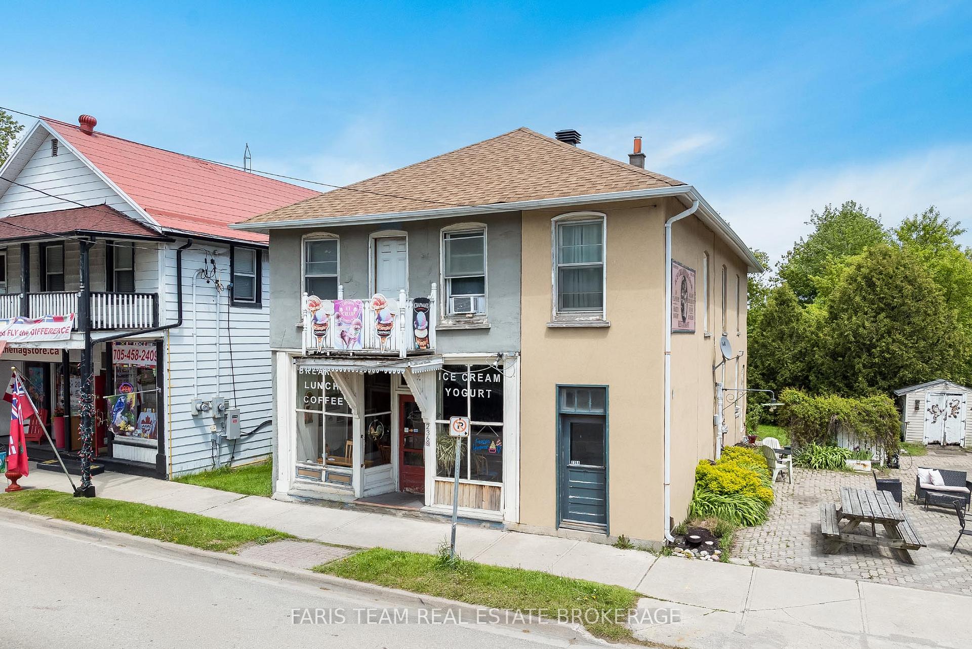 236 Barrie Street, Essa, ON L0L 2N0