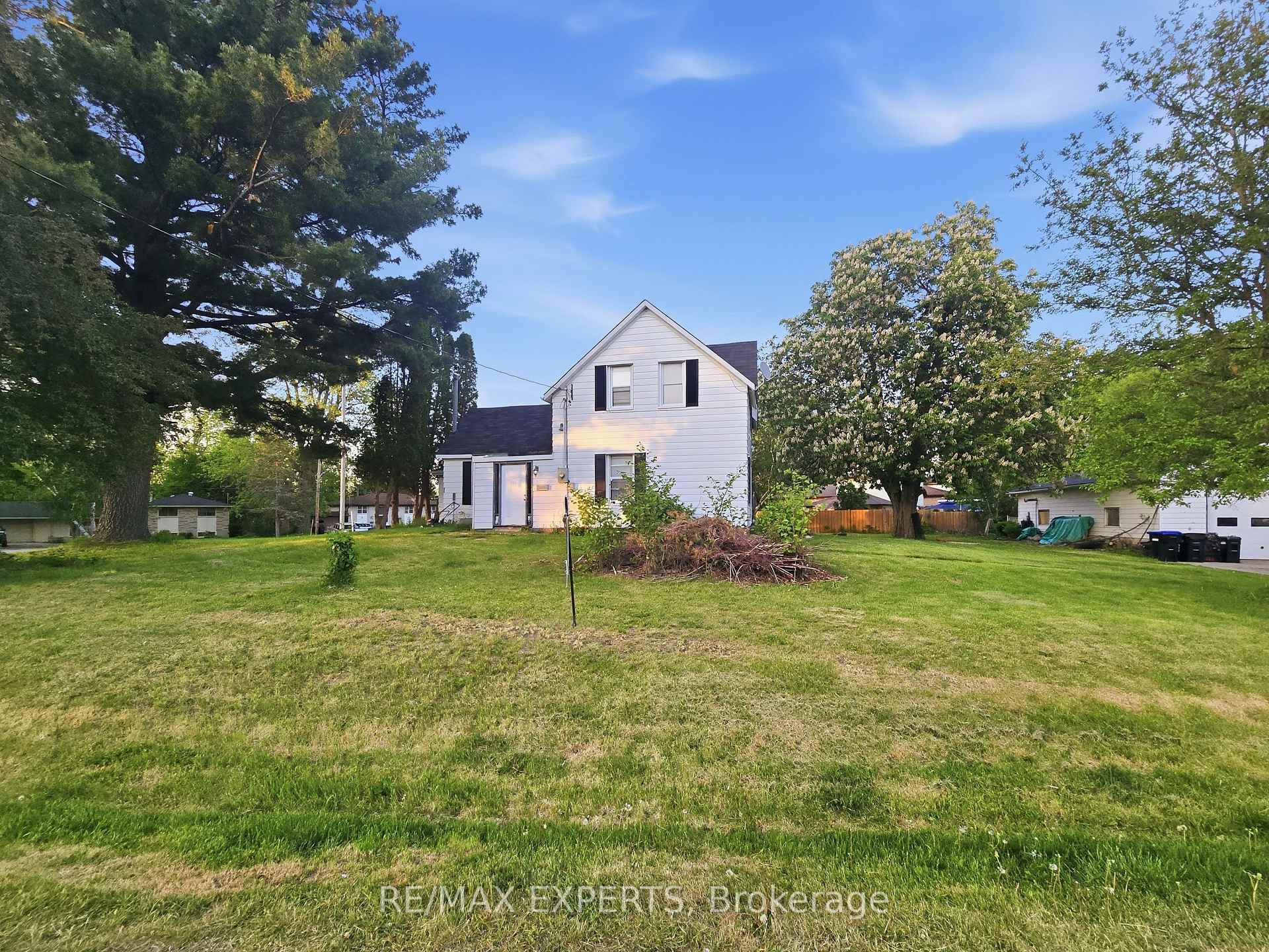 47 Walnut Street, New Tecumseth, ON L9R 1K2