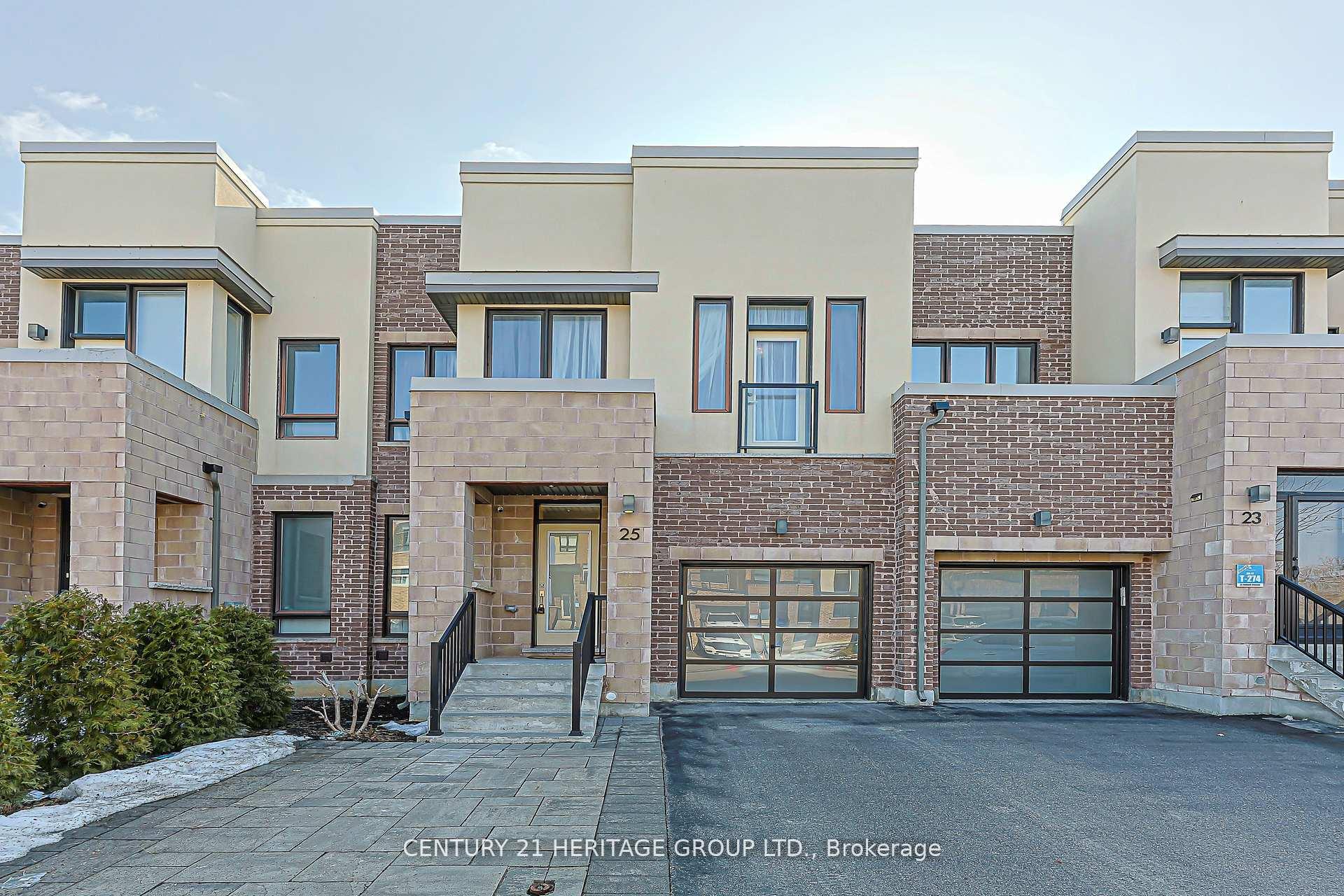 25 Helliwell Crescent, Richmond Hill, ON L4E 1C7