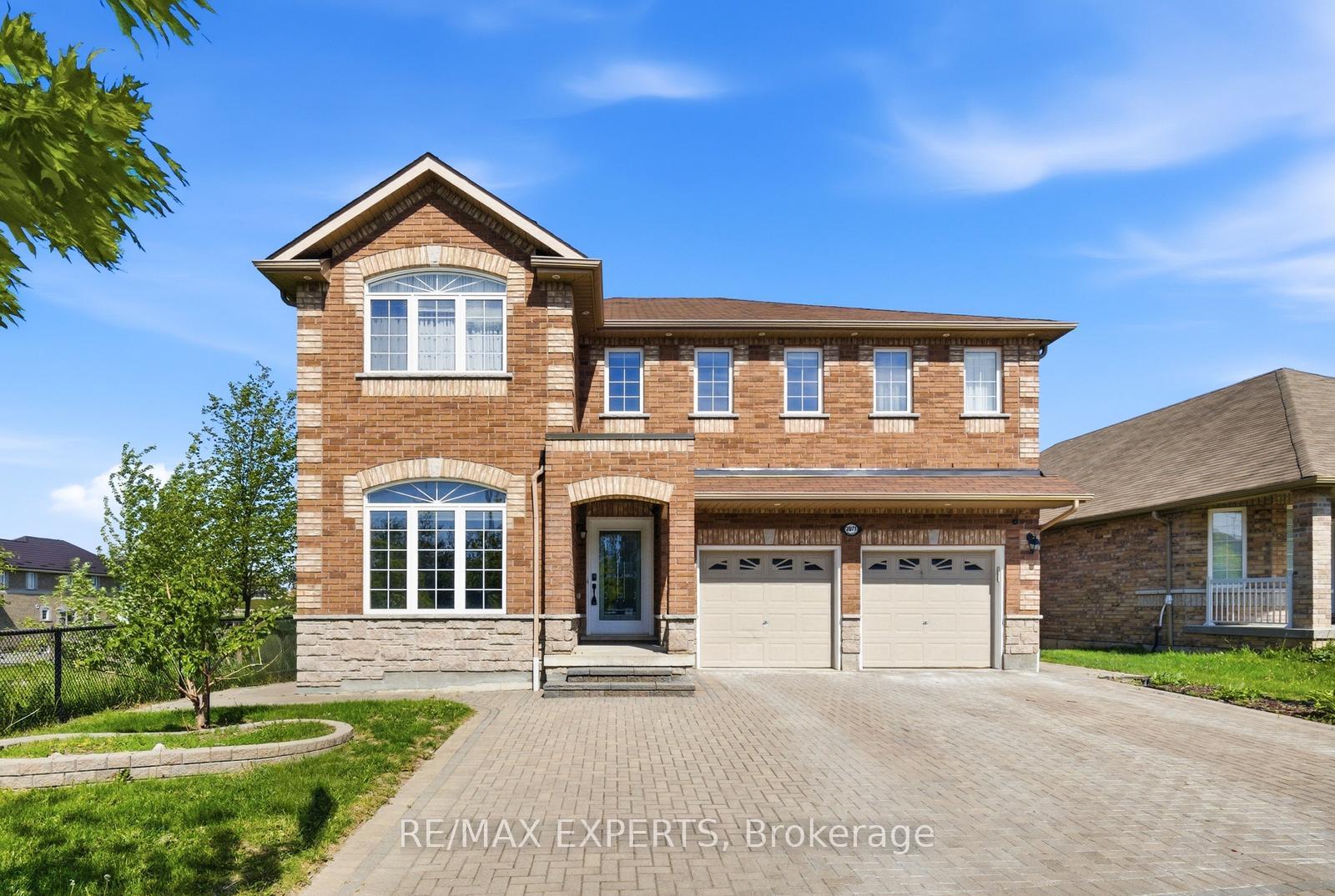 2071 Gibson Street, Innisfil, ON L9S 4B7