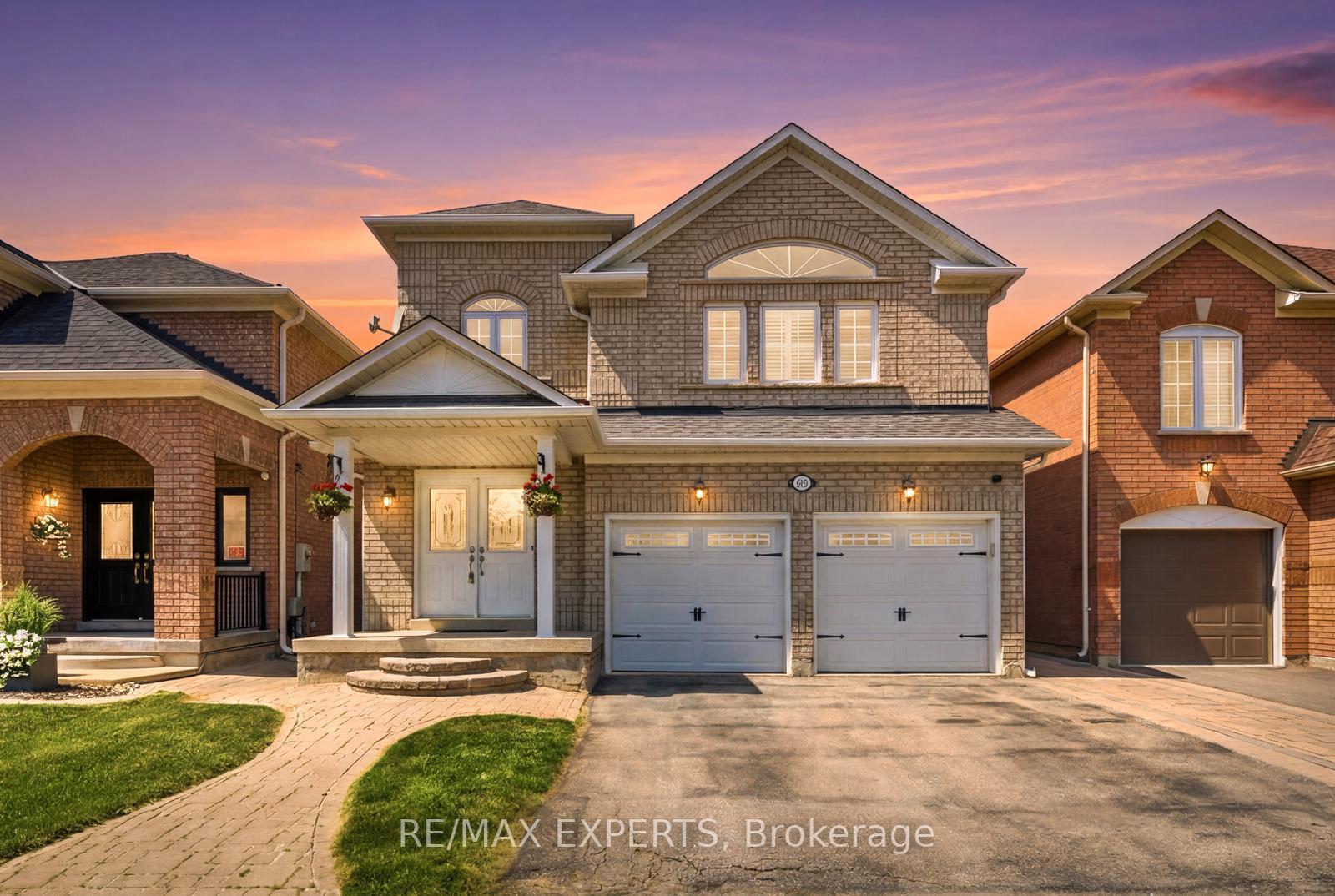 204 Montebello Avenue, Vaughan, ON L4H 1L9