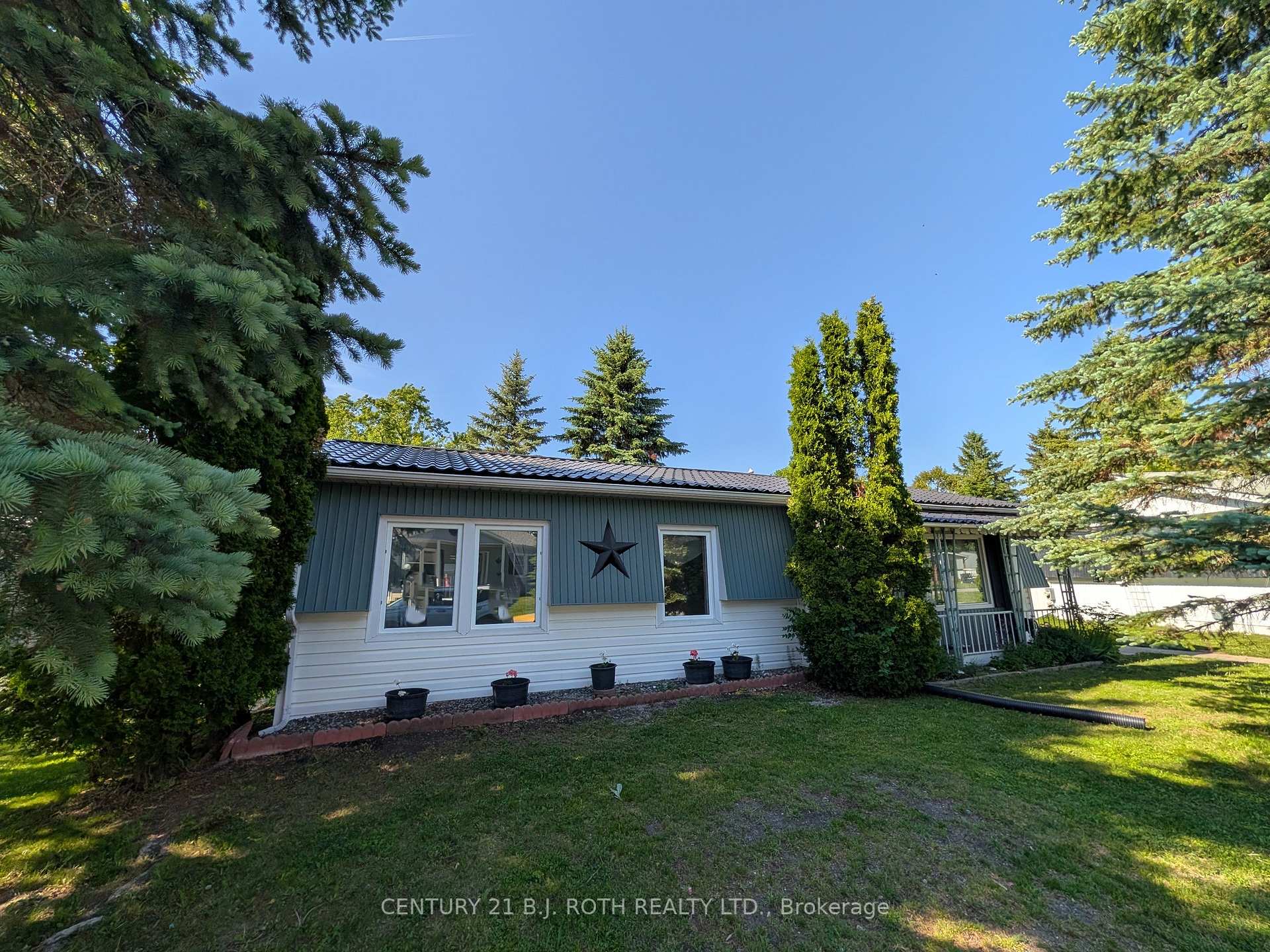 66 Linden Lane, Innisfil, ON L9S 1P2
