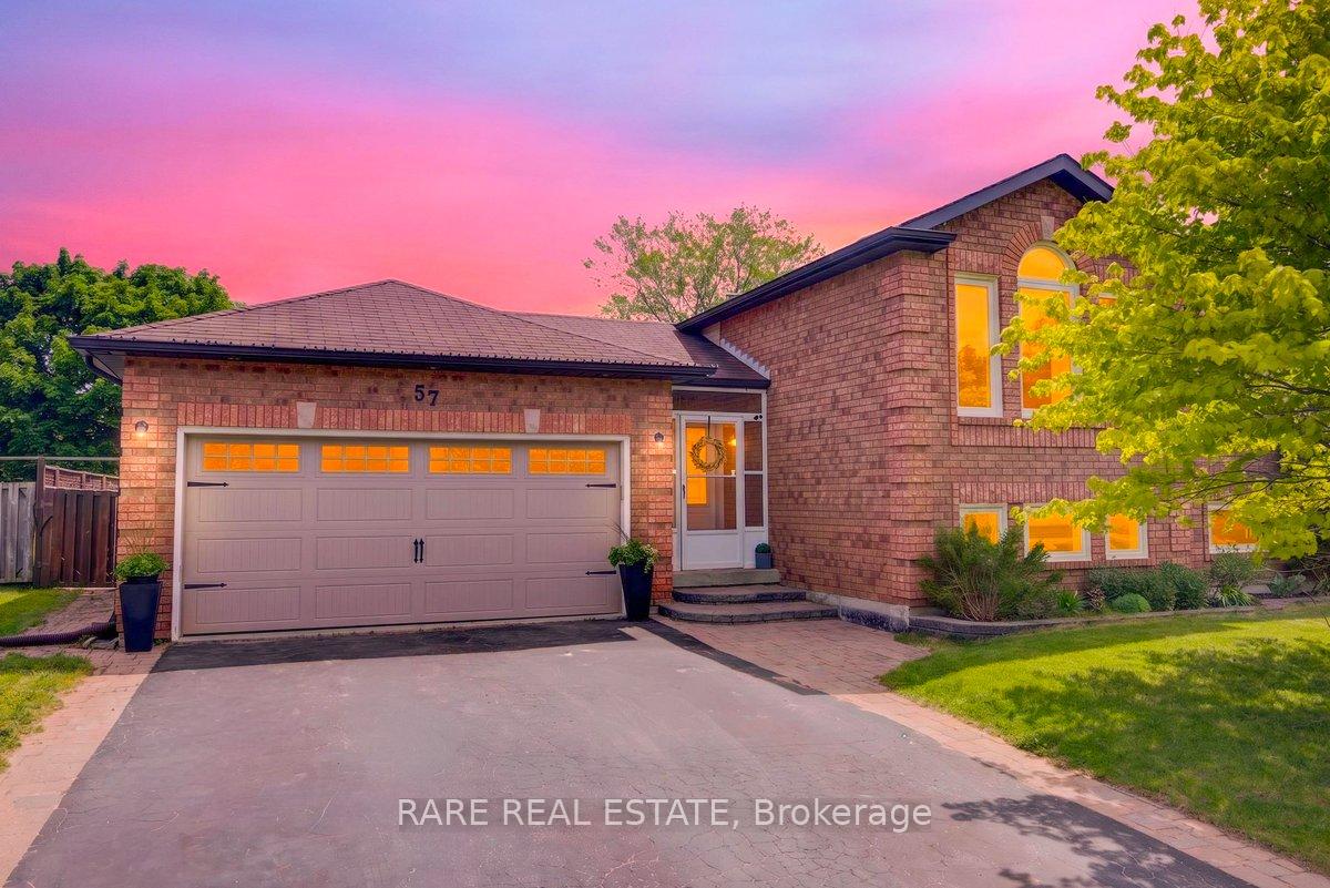 57 Darren Drive, Essa, ON L3W 0K2