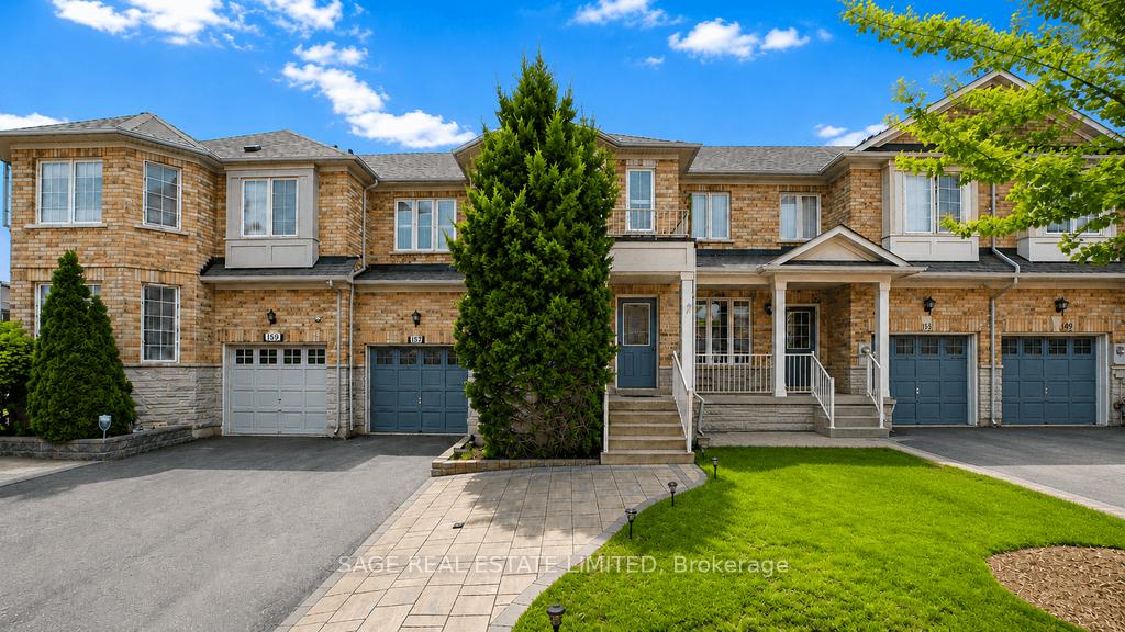 153 Rideau Drive, Richmond Hill, ON L4B 4J1