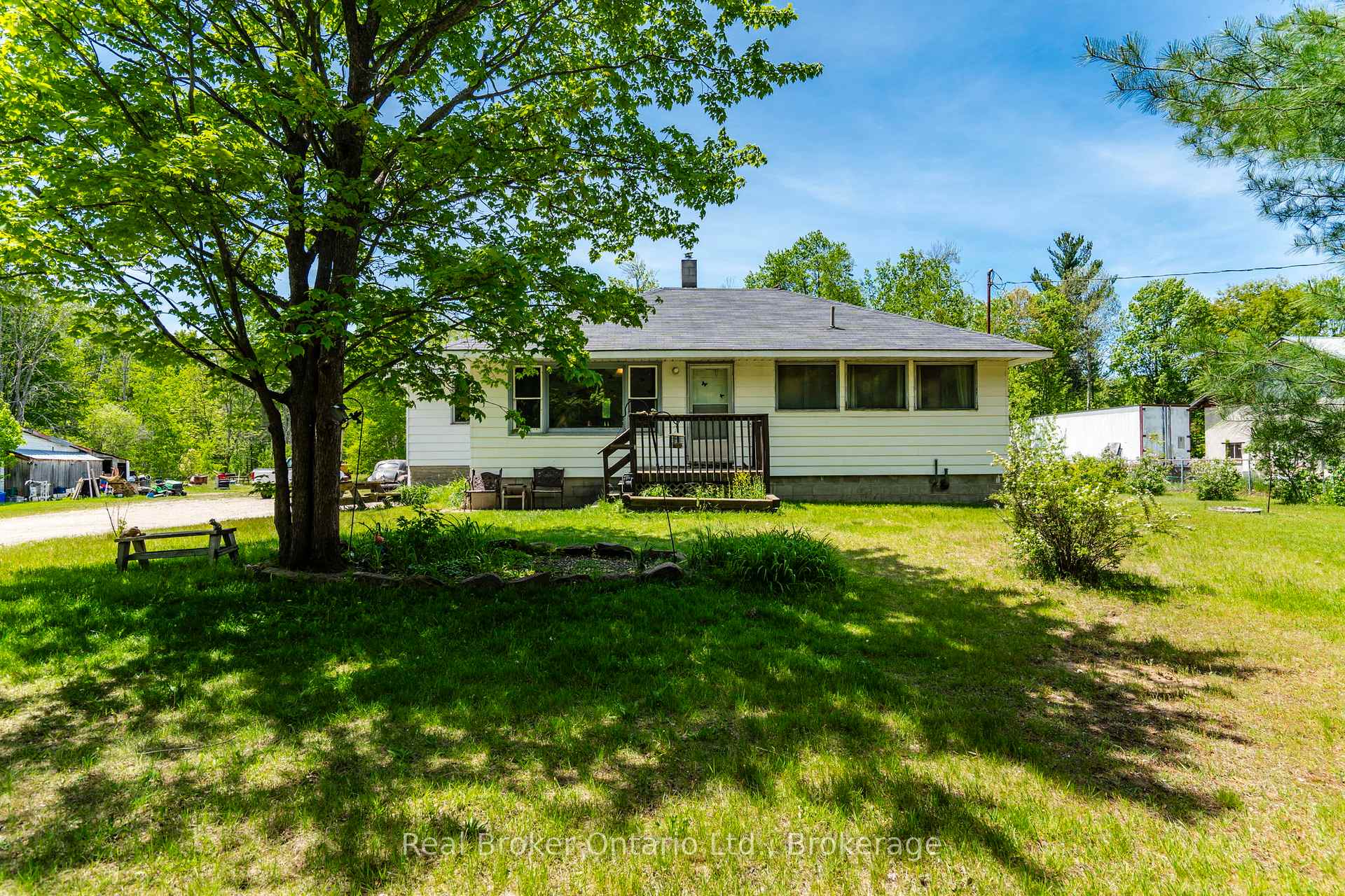 6988 Con Rd 4 Road, Adjala-Tosorontio, ON L0M 1M0