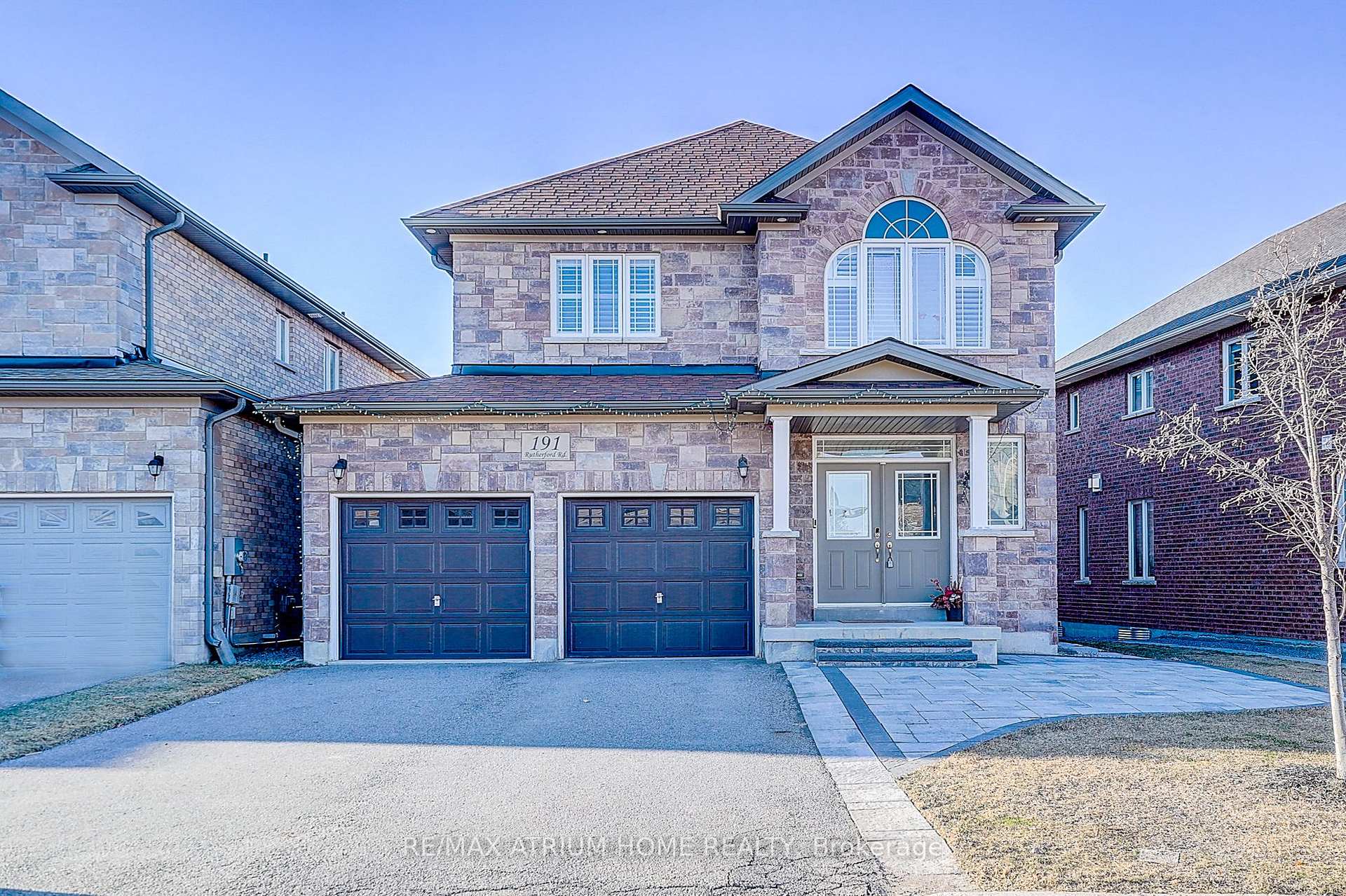 191 Rutherford Road, Bradford West Gwillimbury, ON L3Z 0B4