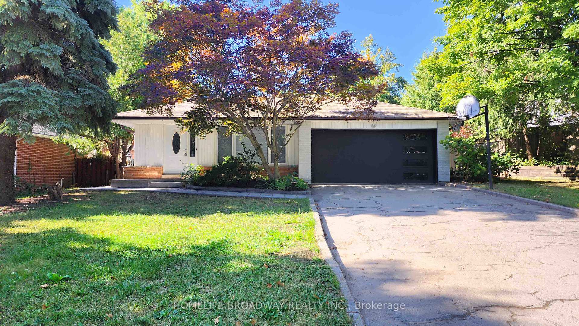 23 Southdale Drive, Markham, ON L3P 1J6