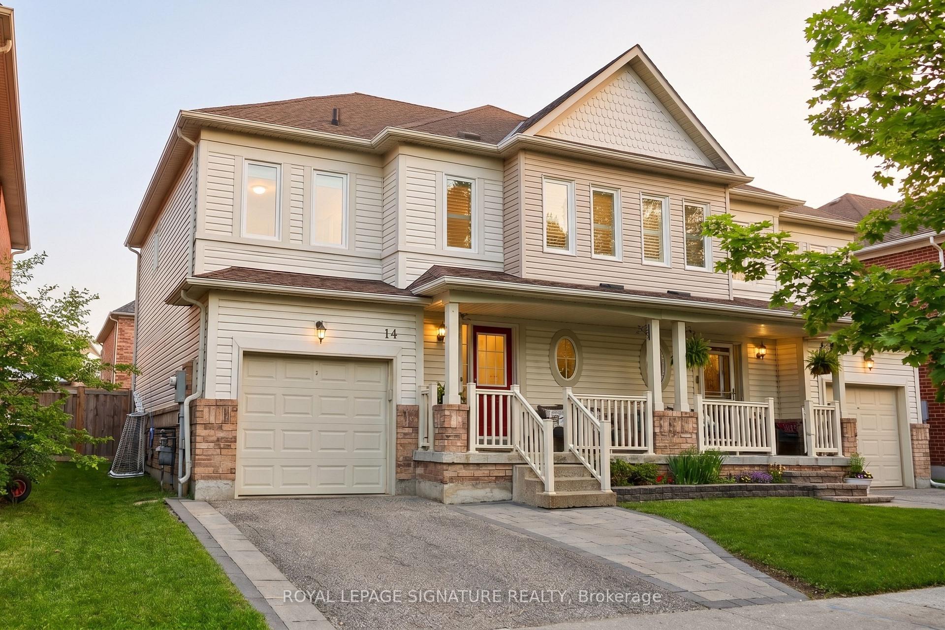 14 Ostick Street, Aurora, ON L4G 7G2