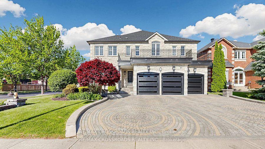 2 Mumberson Court, Markham, ON L6C 1Y4