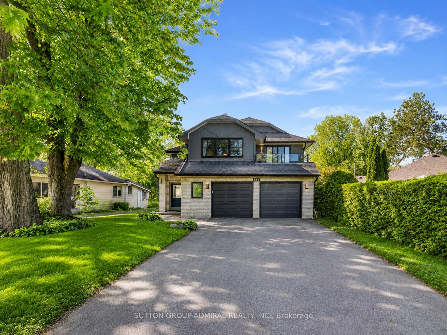 664 Lakelands Avenue, Innisfil, ON L9S 4E6