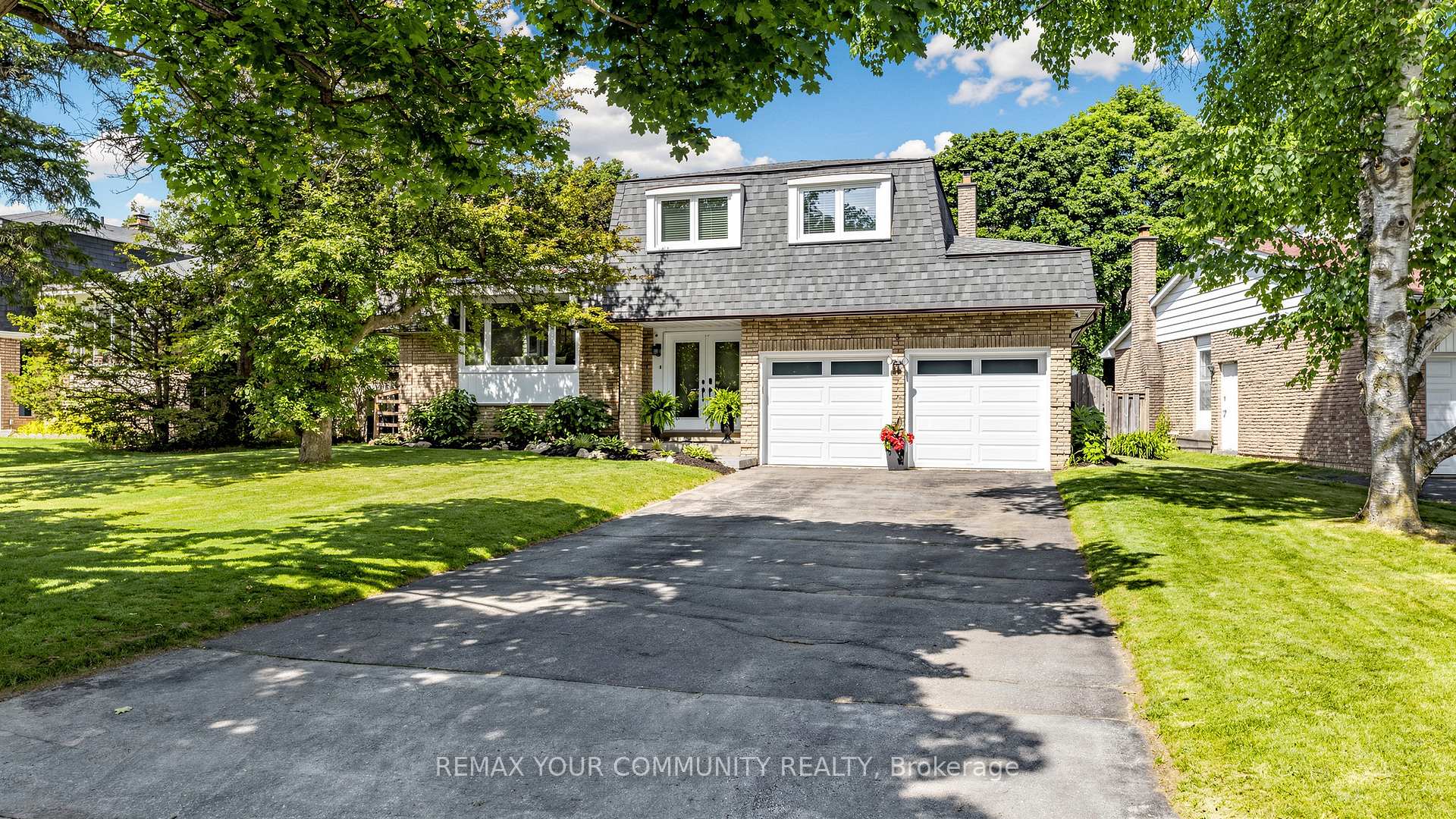 5 Coral Harbour Crescent, Markham, ON L3T 2Z8