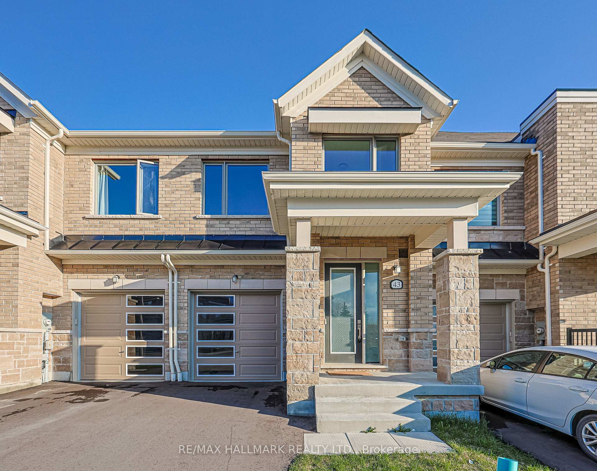 43 Seedling Crescent, Whitchurch-Stouffville, ON L4A 4V5