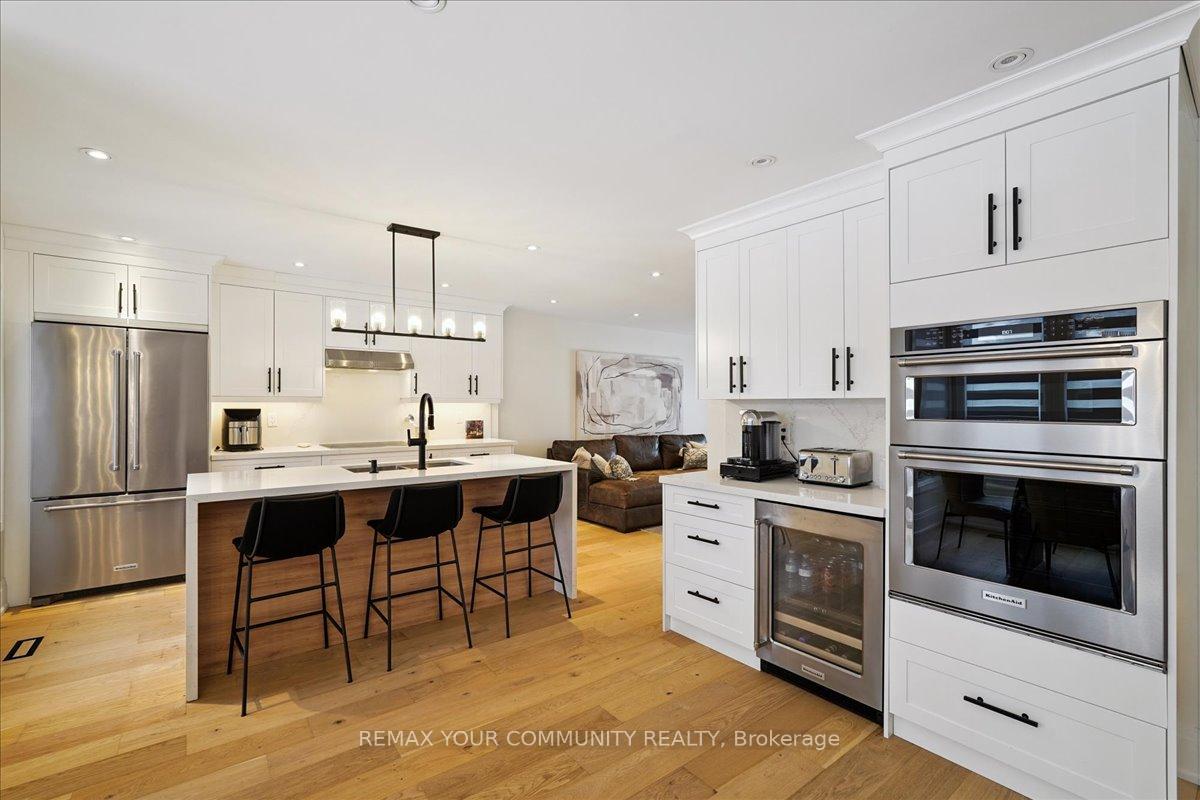 297 Burford Street, Newmarket, ON L3Y 6E7