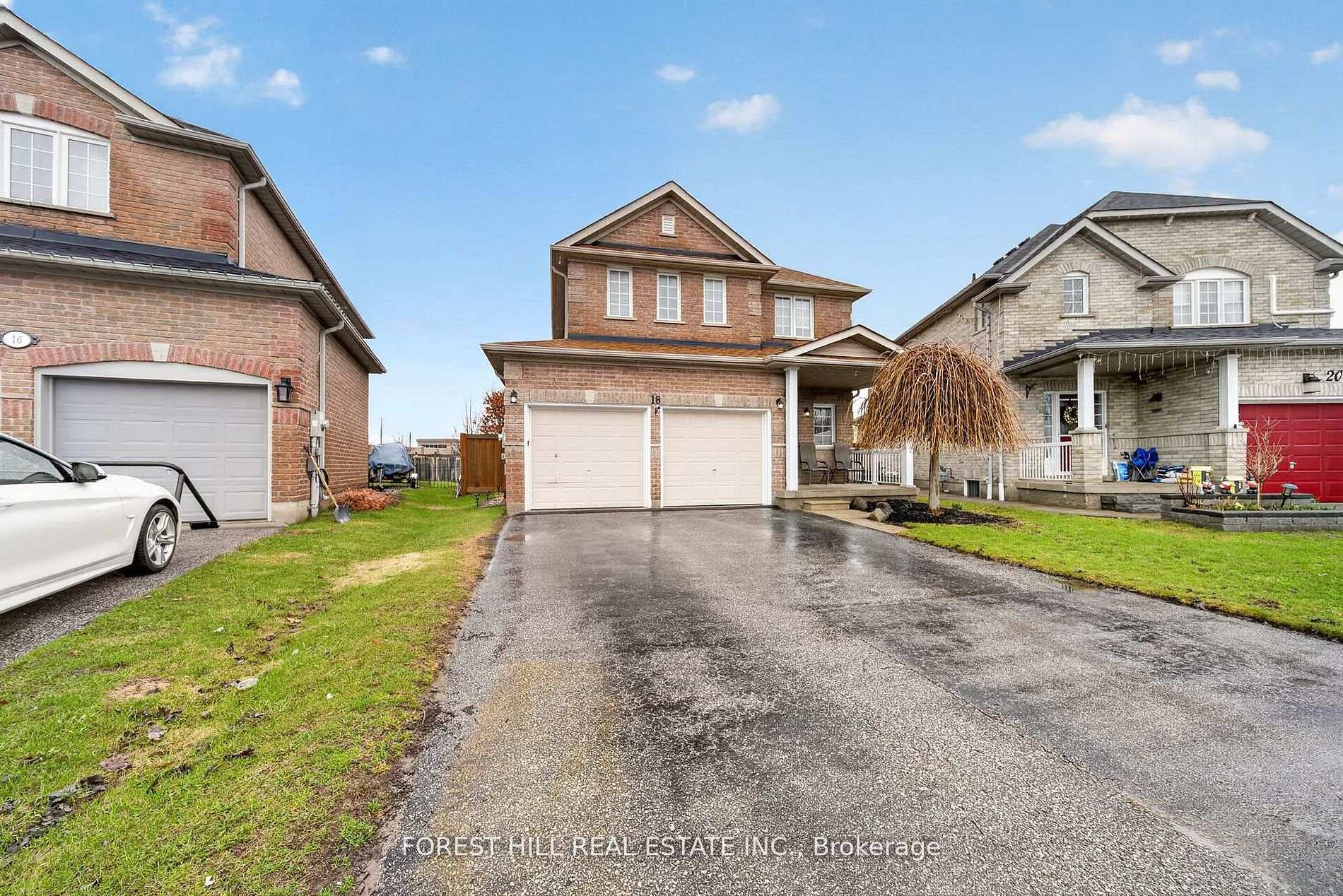 18 Dresden Court, Georgina, ON L4P 4H6
